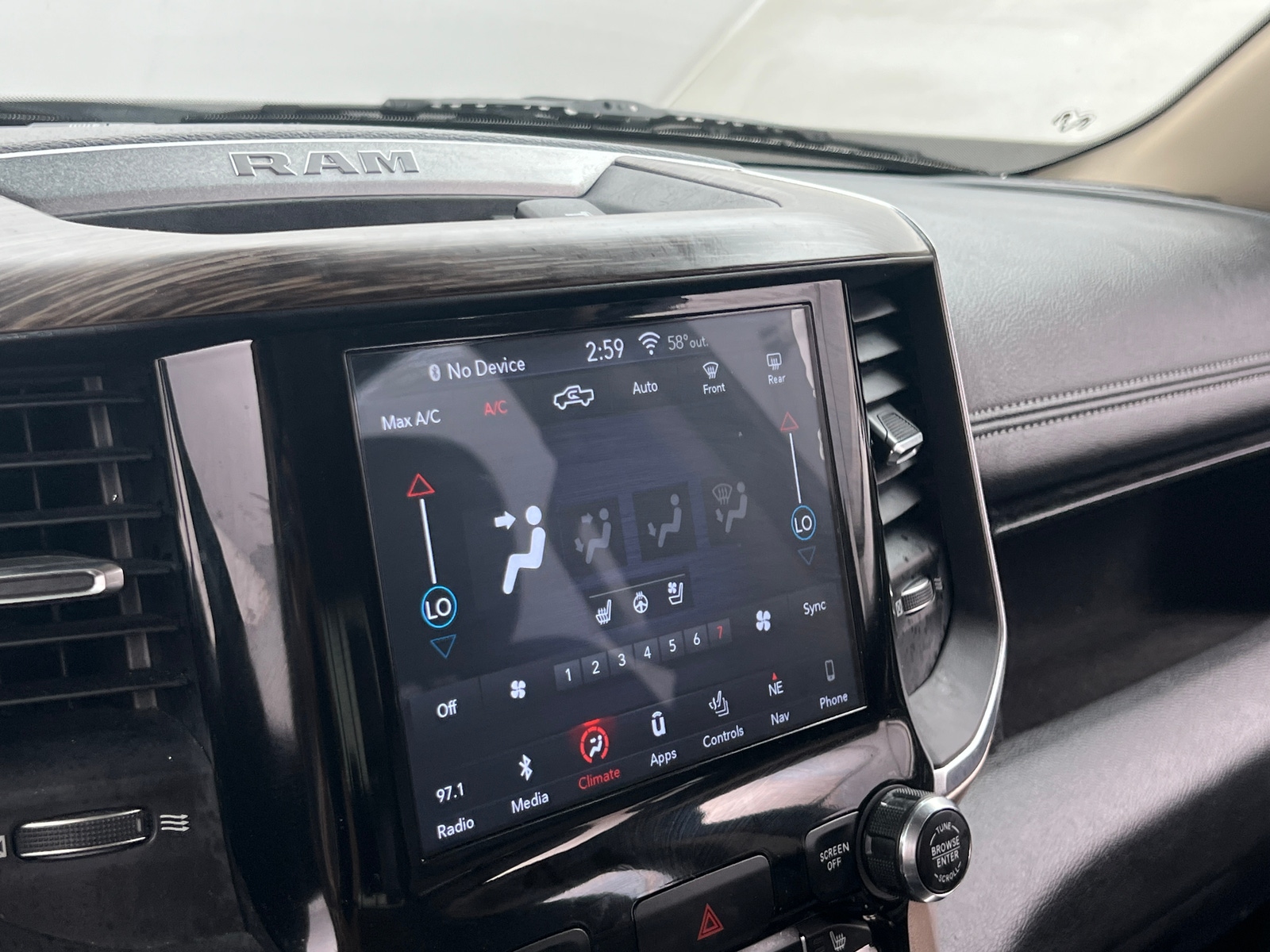 Thumbnail: 2019 RAM 1500 - 3