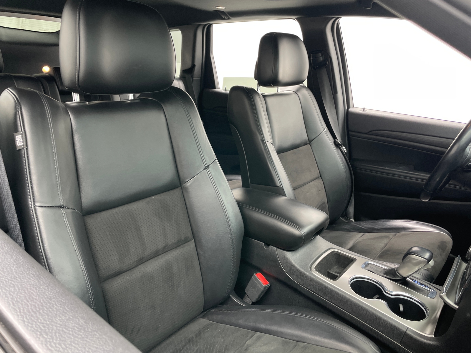 Thumbnail: 2020 Jeep Grand Cherokee - 2