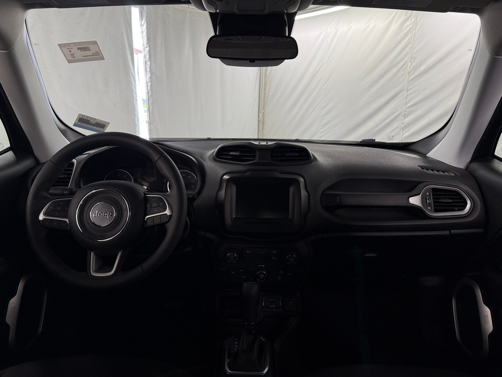 Thumbnail: 2021 Jeep Renegade - 3