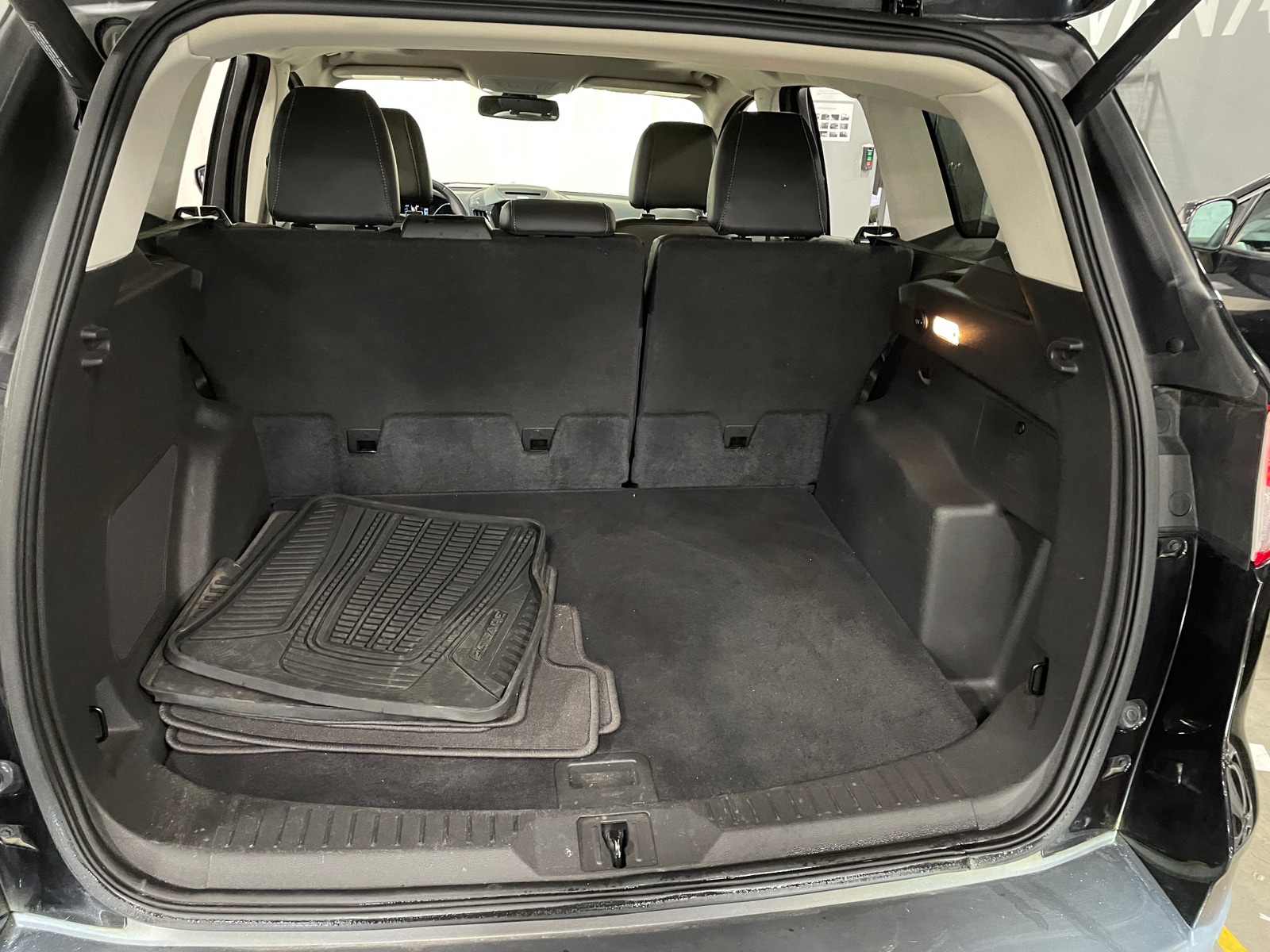 Thumbnail: 2016 Ford Escape - 6