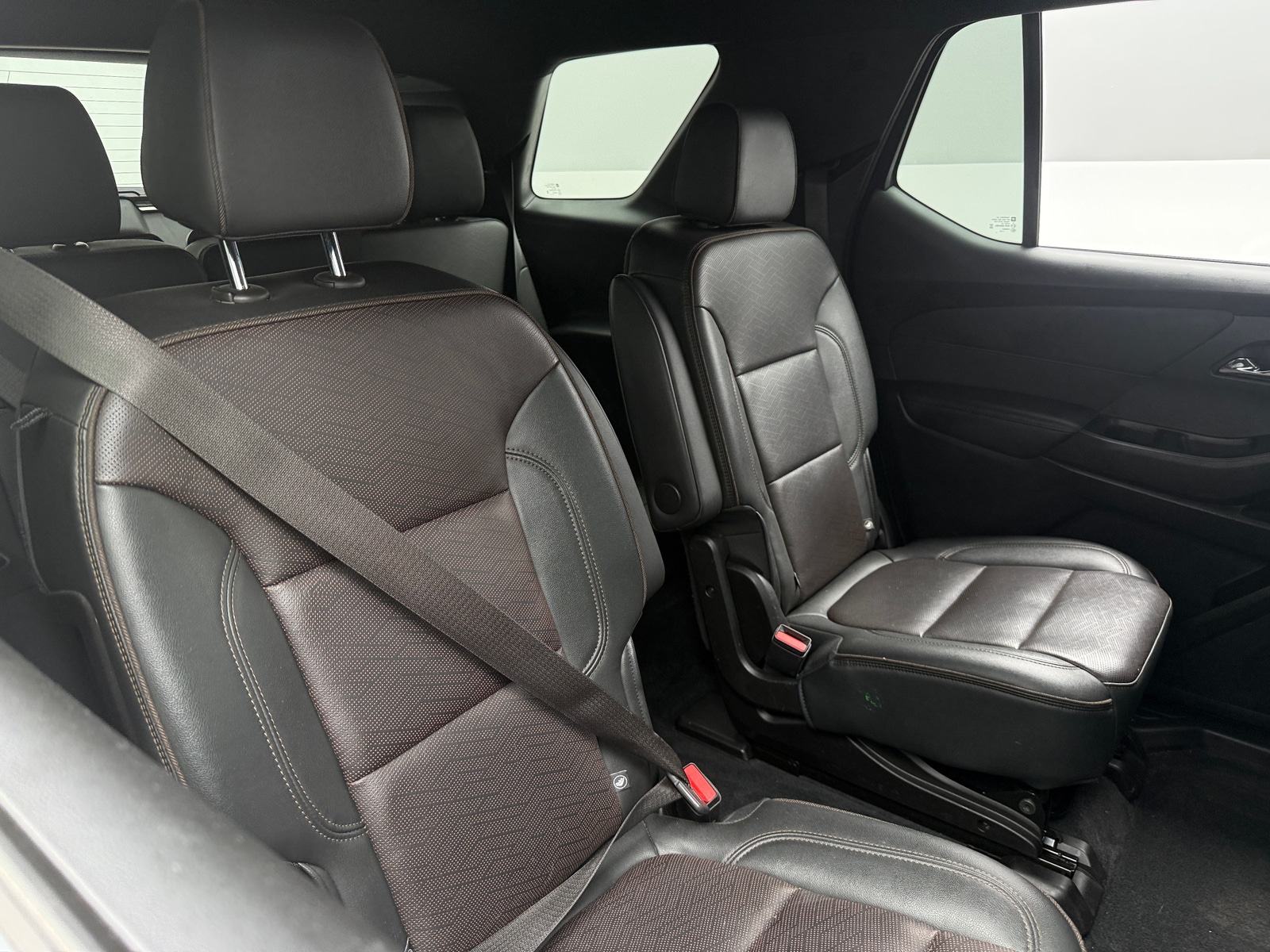 Thumbnail: 2022 Chevrolet Traverse - 5
