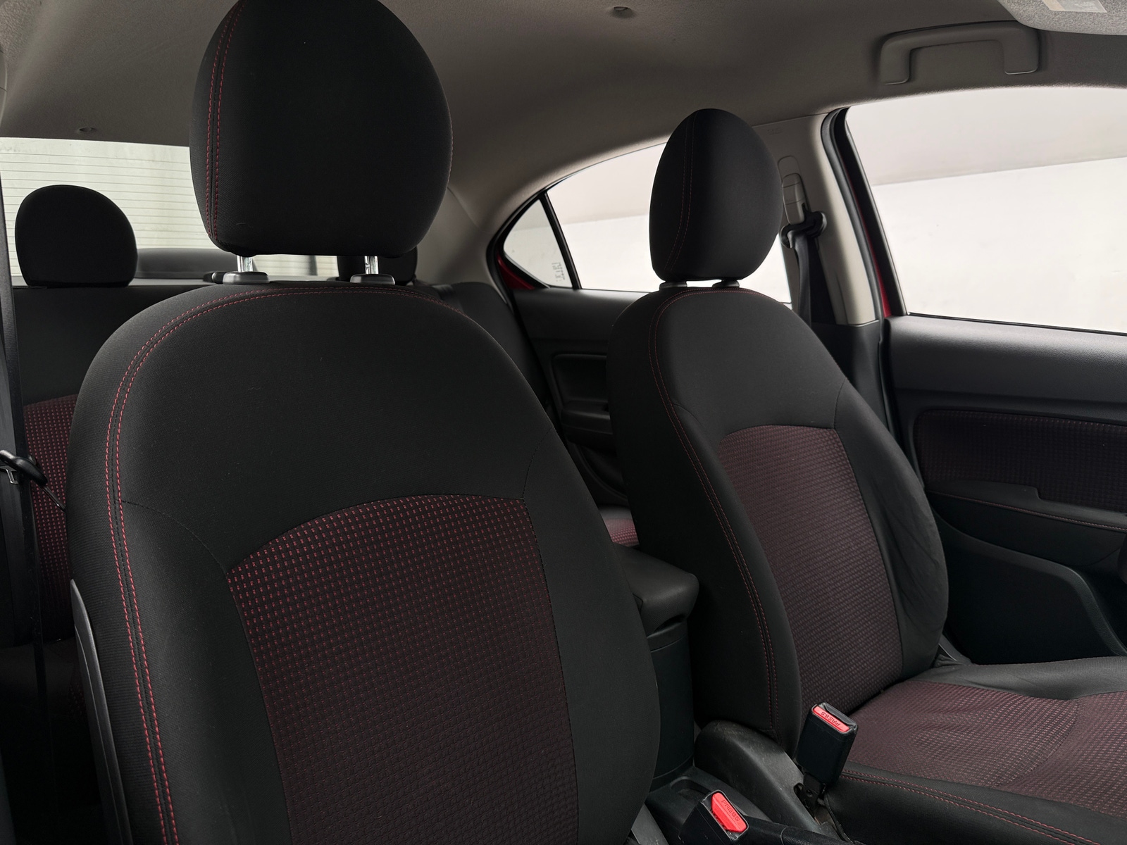 Thumbnail: 2022 Mitsubishi Mirage G4 - 2