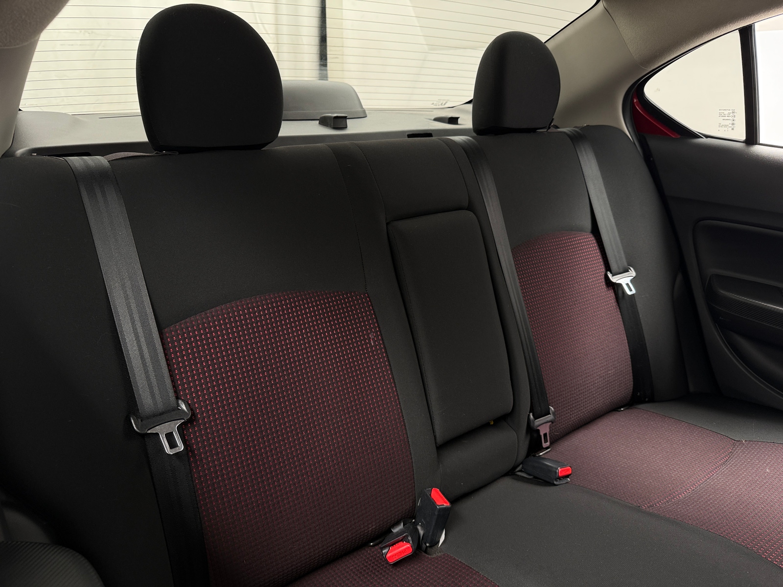 Thumbnail: 2022 Mitsubishi Mirage G4 - 6