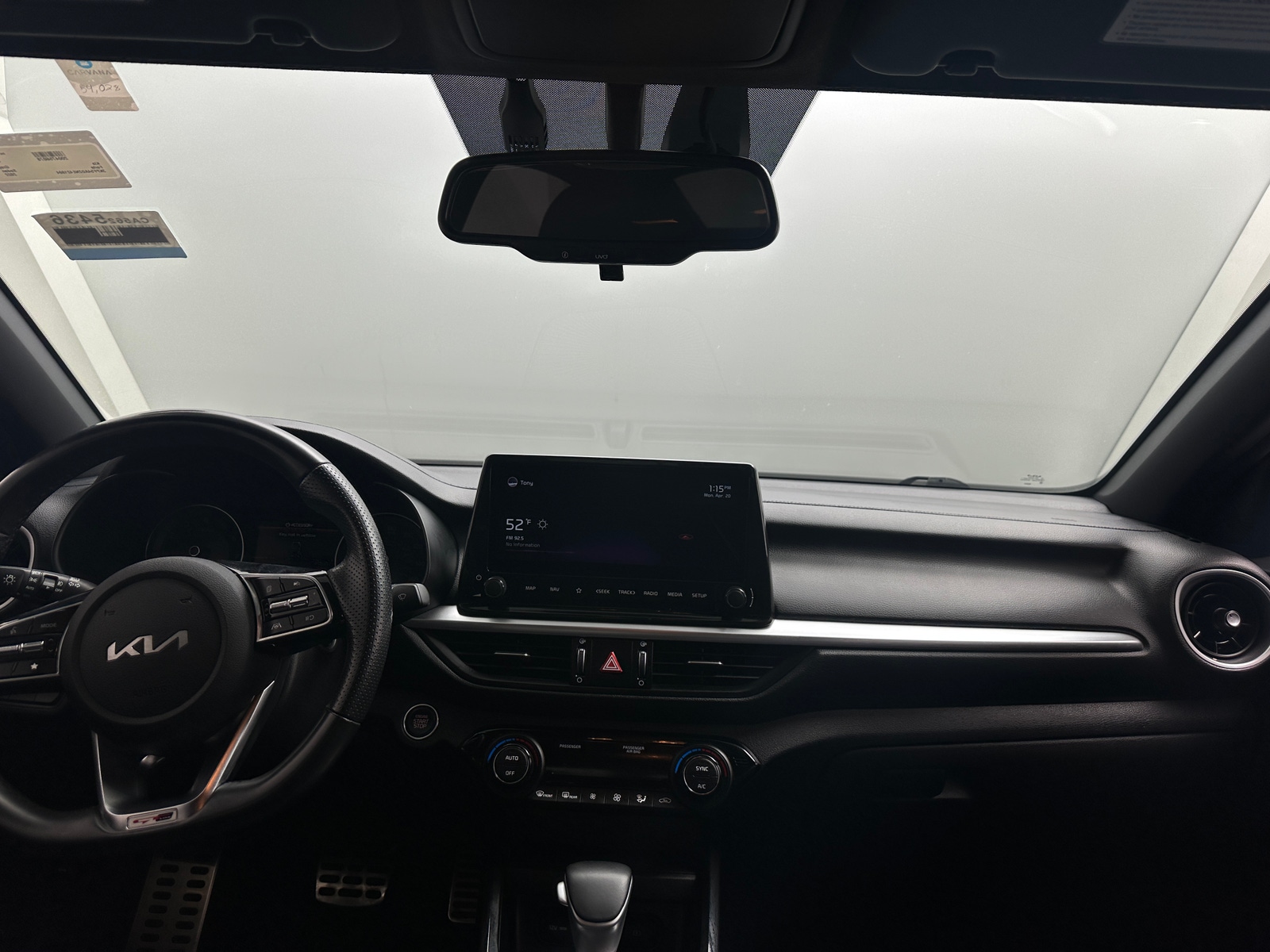 Thumbnail: 2022 Kia Forte - 3
