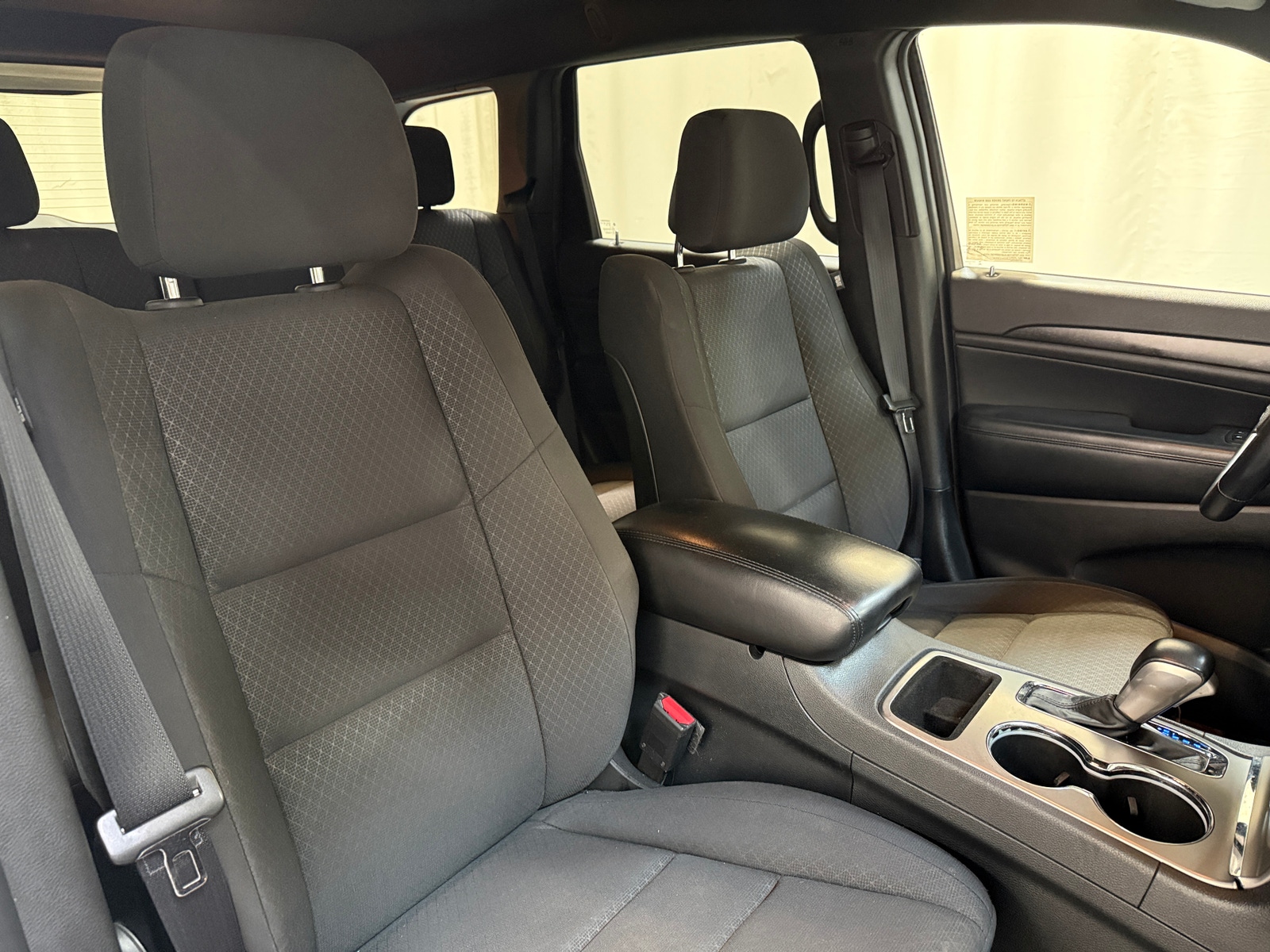 Thumbnail: 2018 Jeep Grand Cherokee - 2