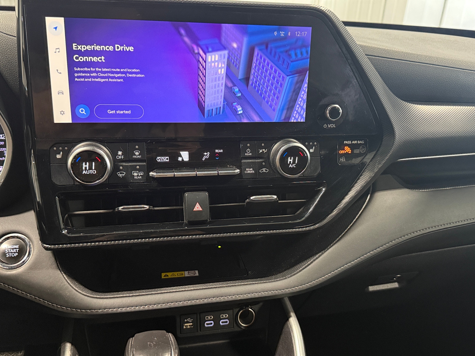 Thumbnail: 2023 Toyota Highlander - 3
