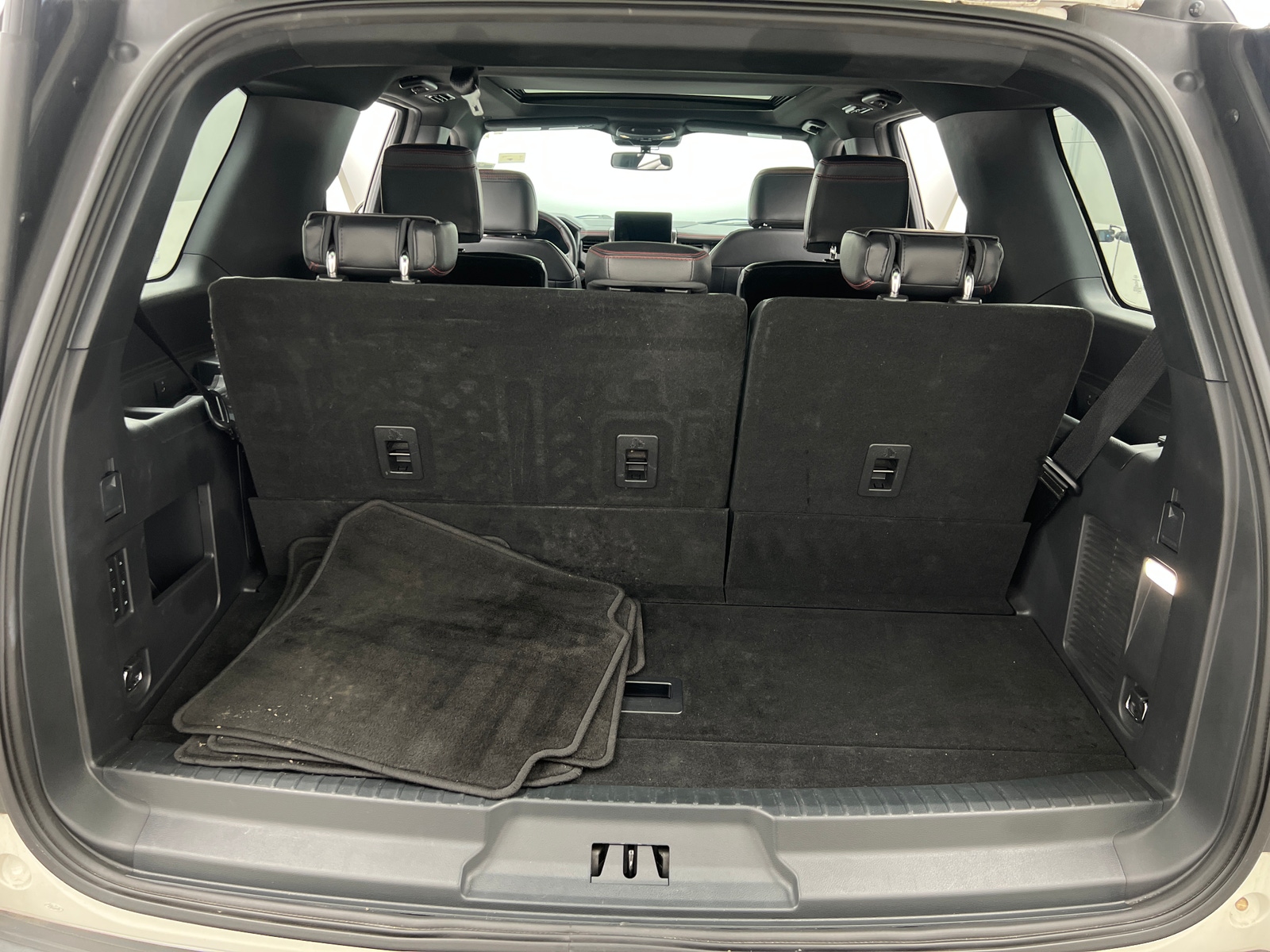 Thumbnail: 2023 Ford Expedition - 6