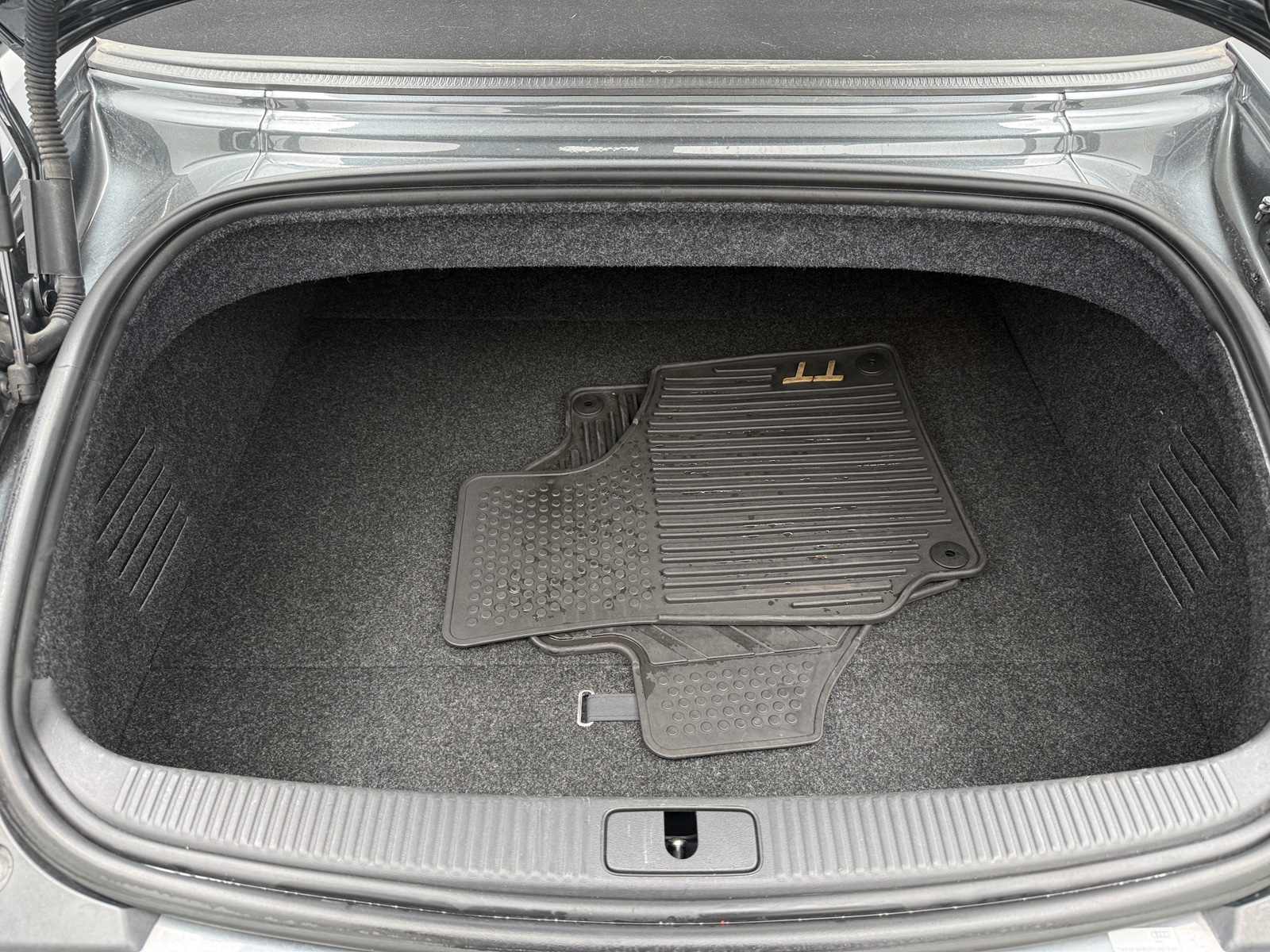 Thumbnail: 2014 Audi TT - 4