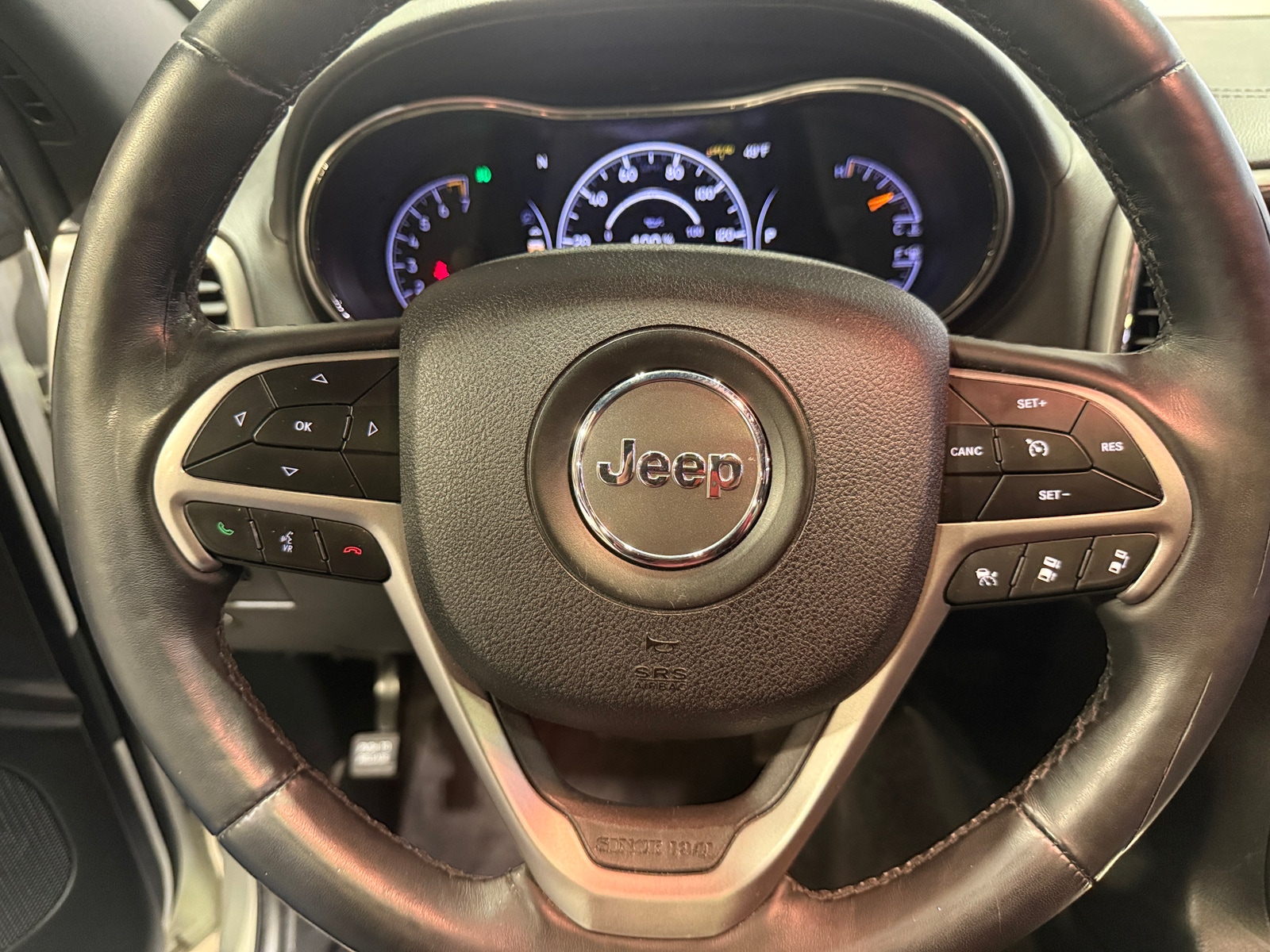 Thumbnail: 2018 Jeep Grand Cherokee - 4
