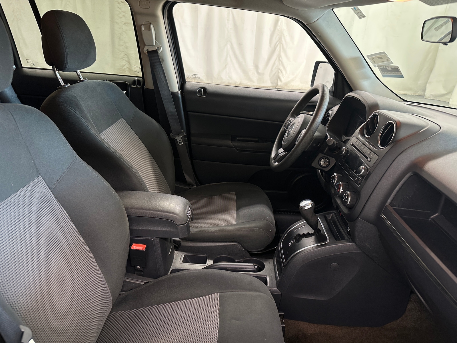 Thumbnail: 2015 Jeep Patriot - 2