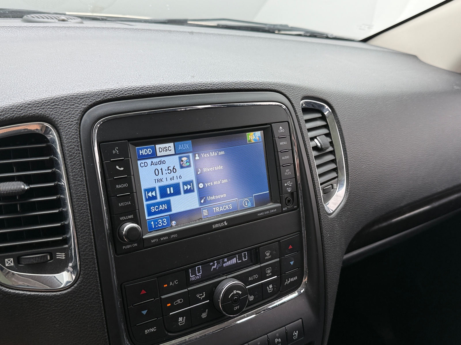 Thumbnail: 2011 Dodge Durango - 3