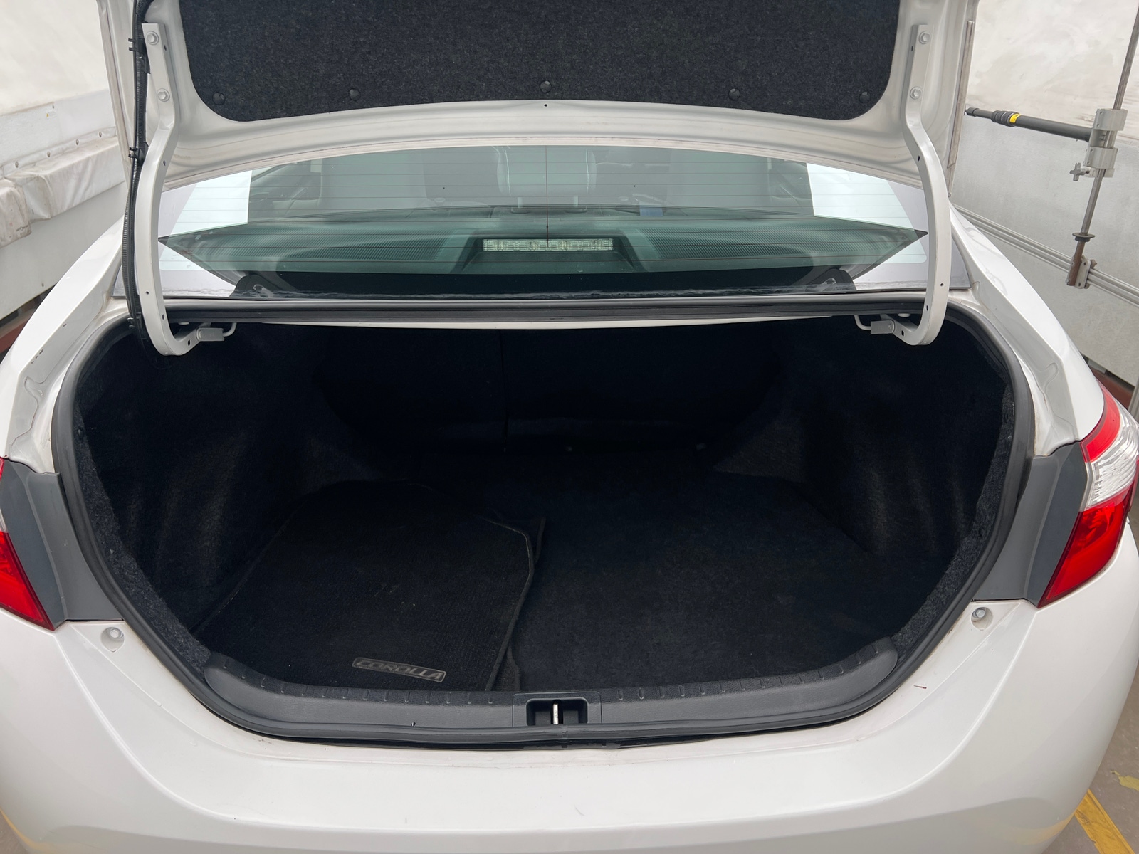 Thumbnail: 2014 Toyota Corolla - 7