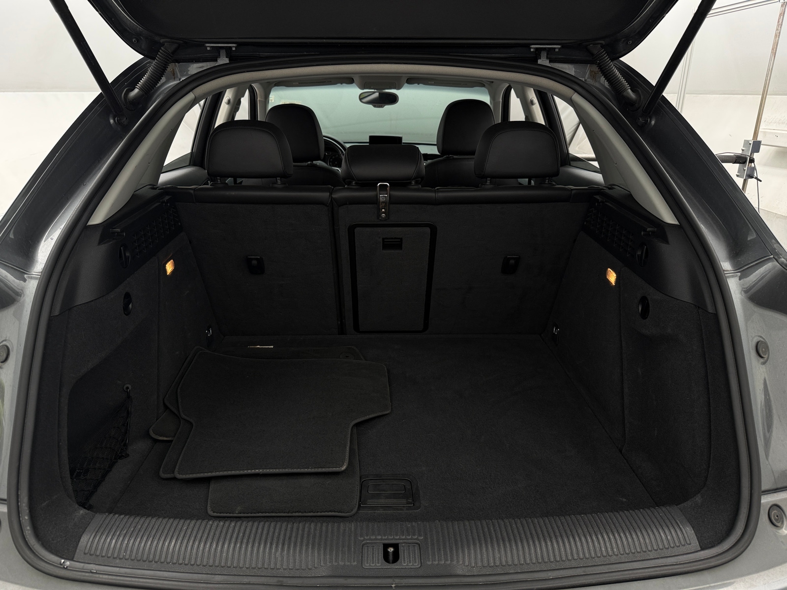 Thumbnail: 2015 Audi Q3 - 6