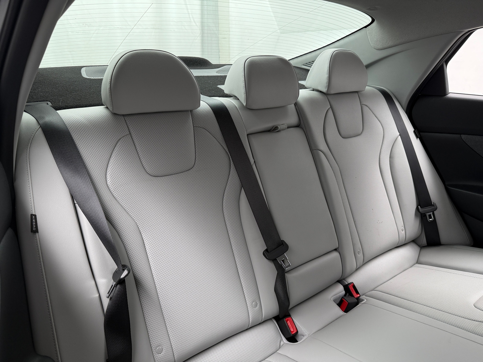 Thumbnail: 2024 Hyundai Elantra - 5