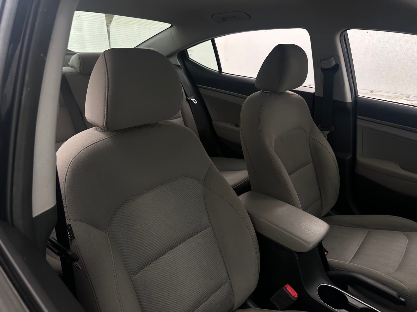 Thumbnail: 2017 Hyundai Elantra - 2