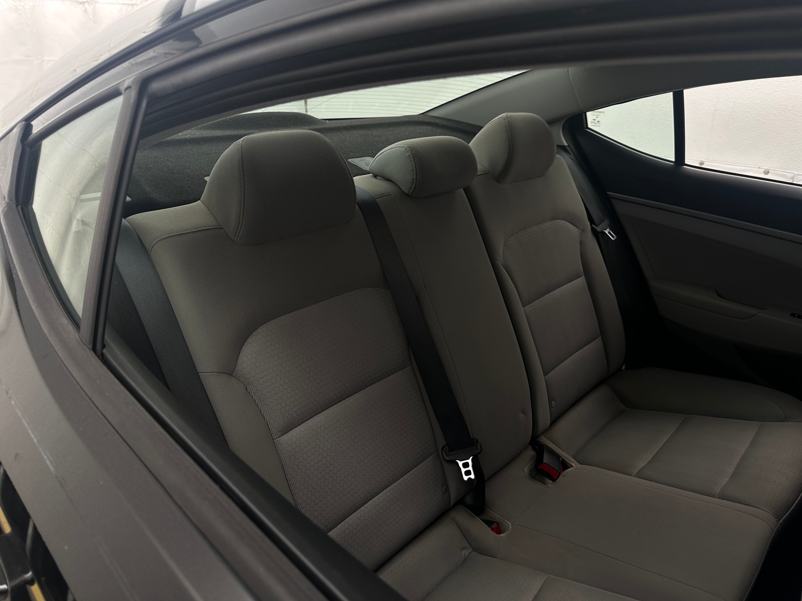 Thumbnail: 2017 Hyundai Elantra - 6