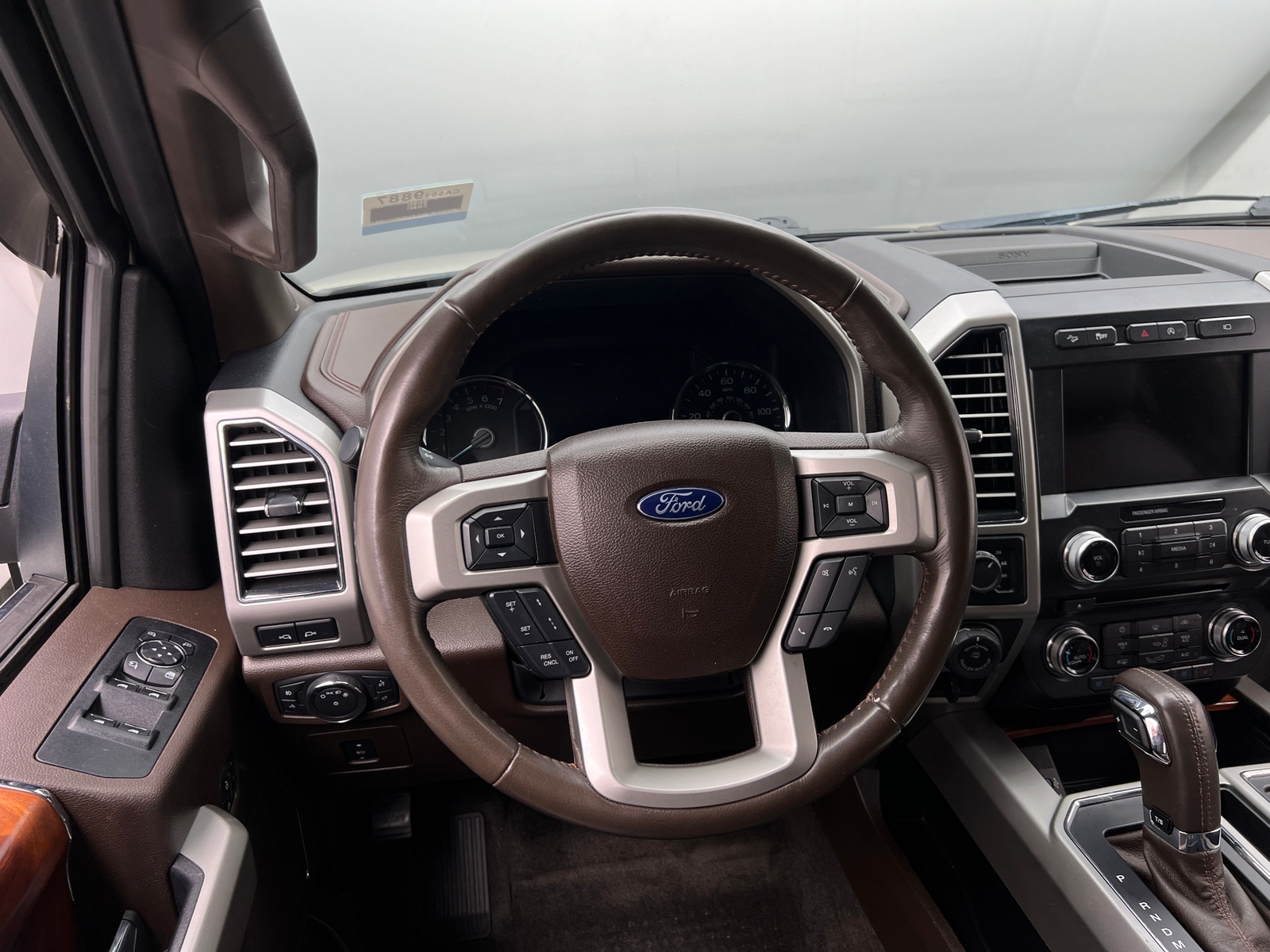 Thumbnail: 2017 Ford Econoline - 4