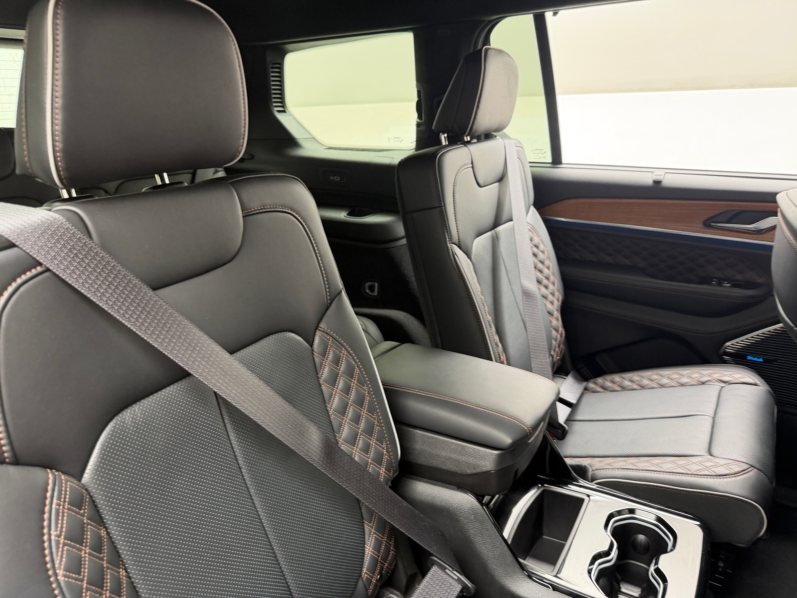 Thumbnail: 2025 Jeep Grand Cherokee L - 5