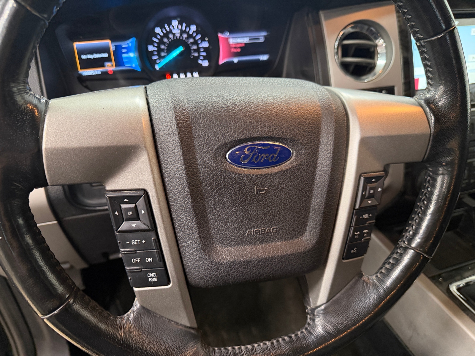 Thumbnail: 2016 Ford Expedition - 4