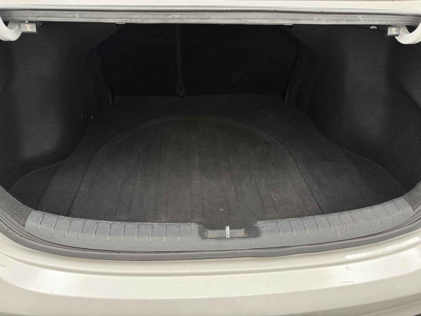 Thumbnail: 2023 Kia Forte - 7