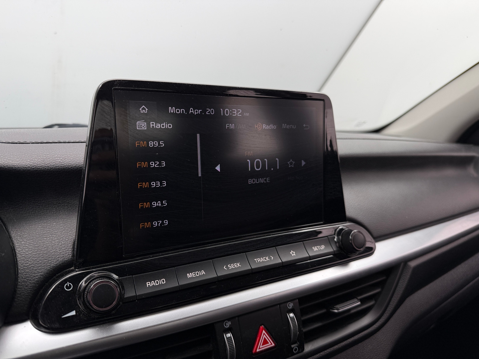 Thumbnail: 2023 Kia Forte - 4