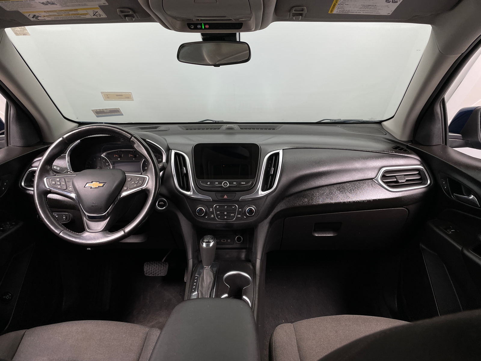Thumbnail: 2021 Chevrolet Equinox - 3