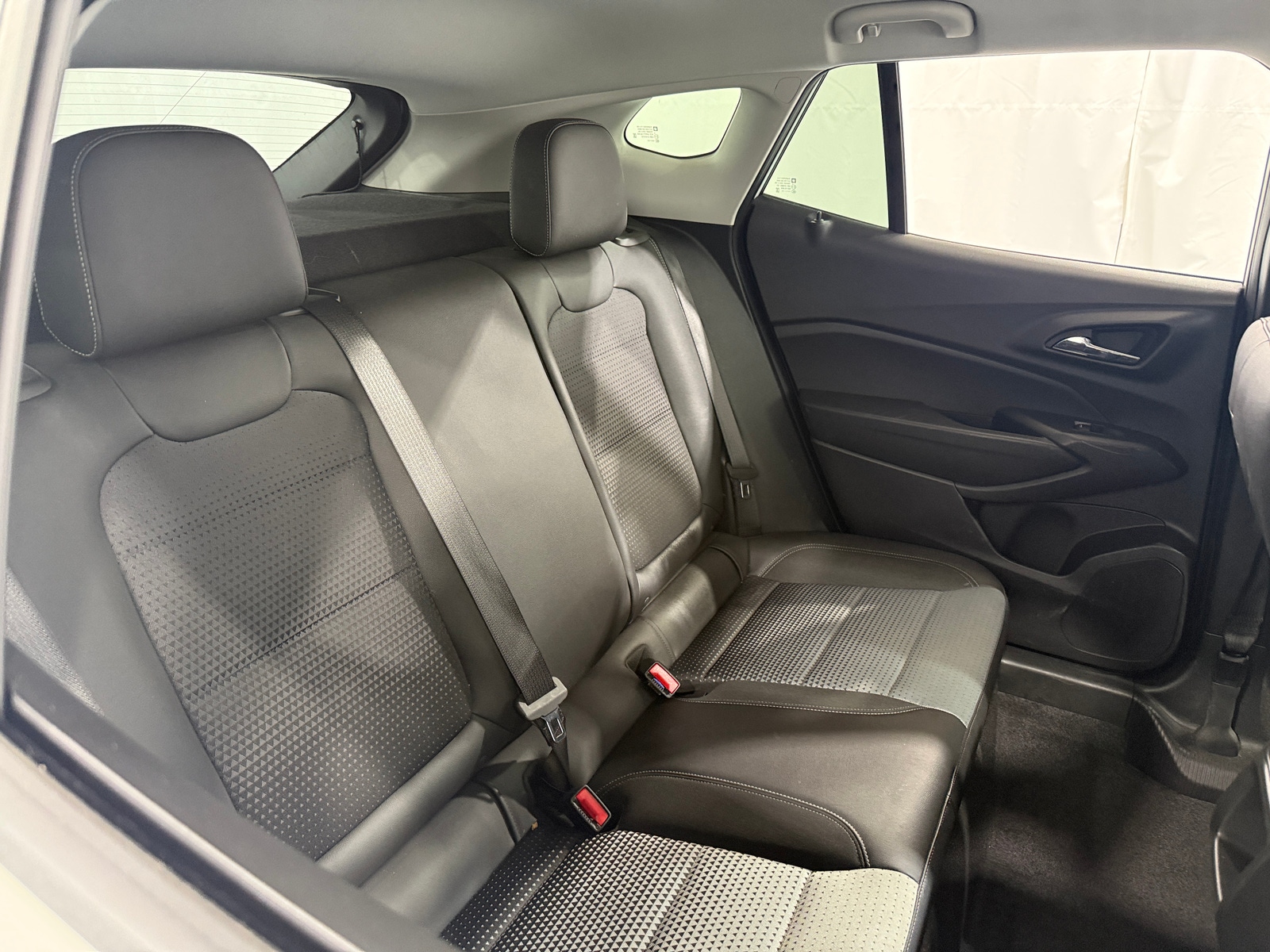 Thumbnail: 2025 Chevrolet Trax - 6