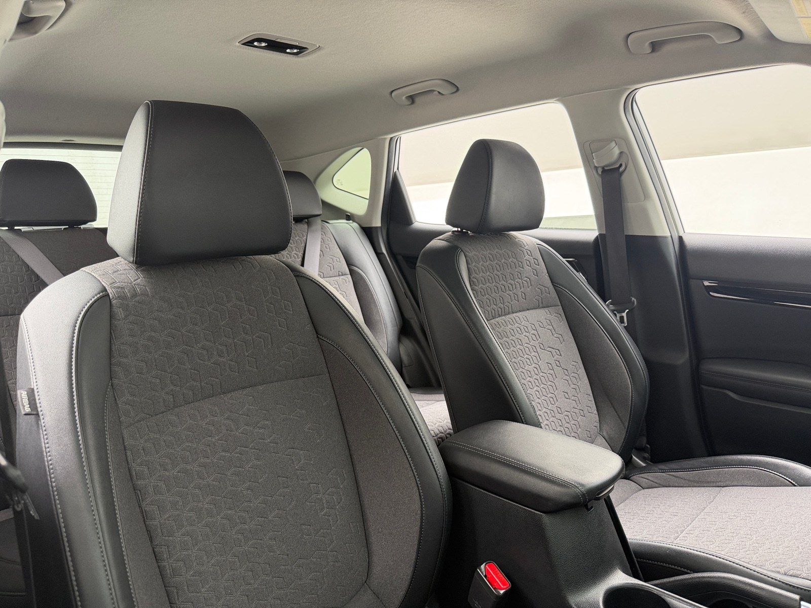 Thumbnail: 2025 Kia Seltos - 2