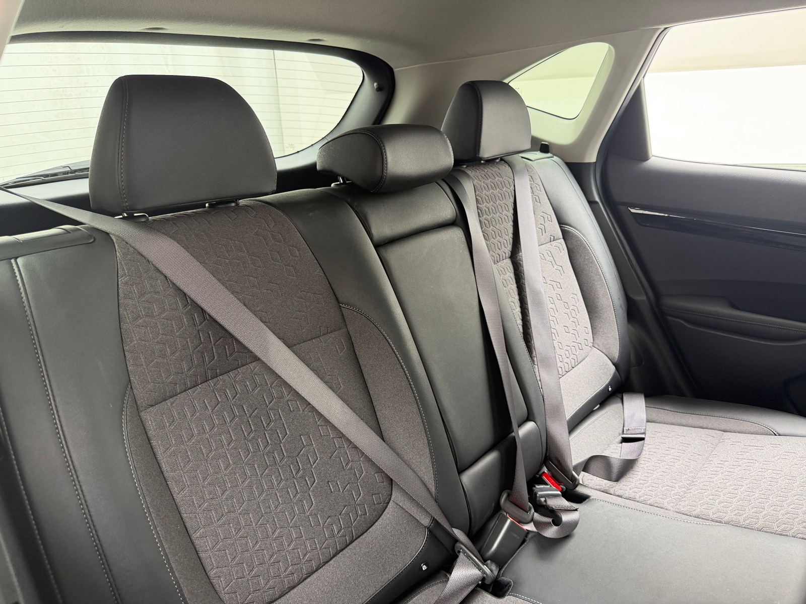 Thumbnail: 2025 Kia Seltos - 6