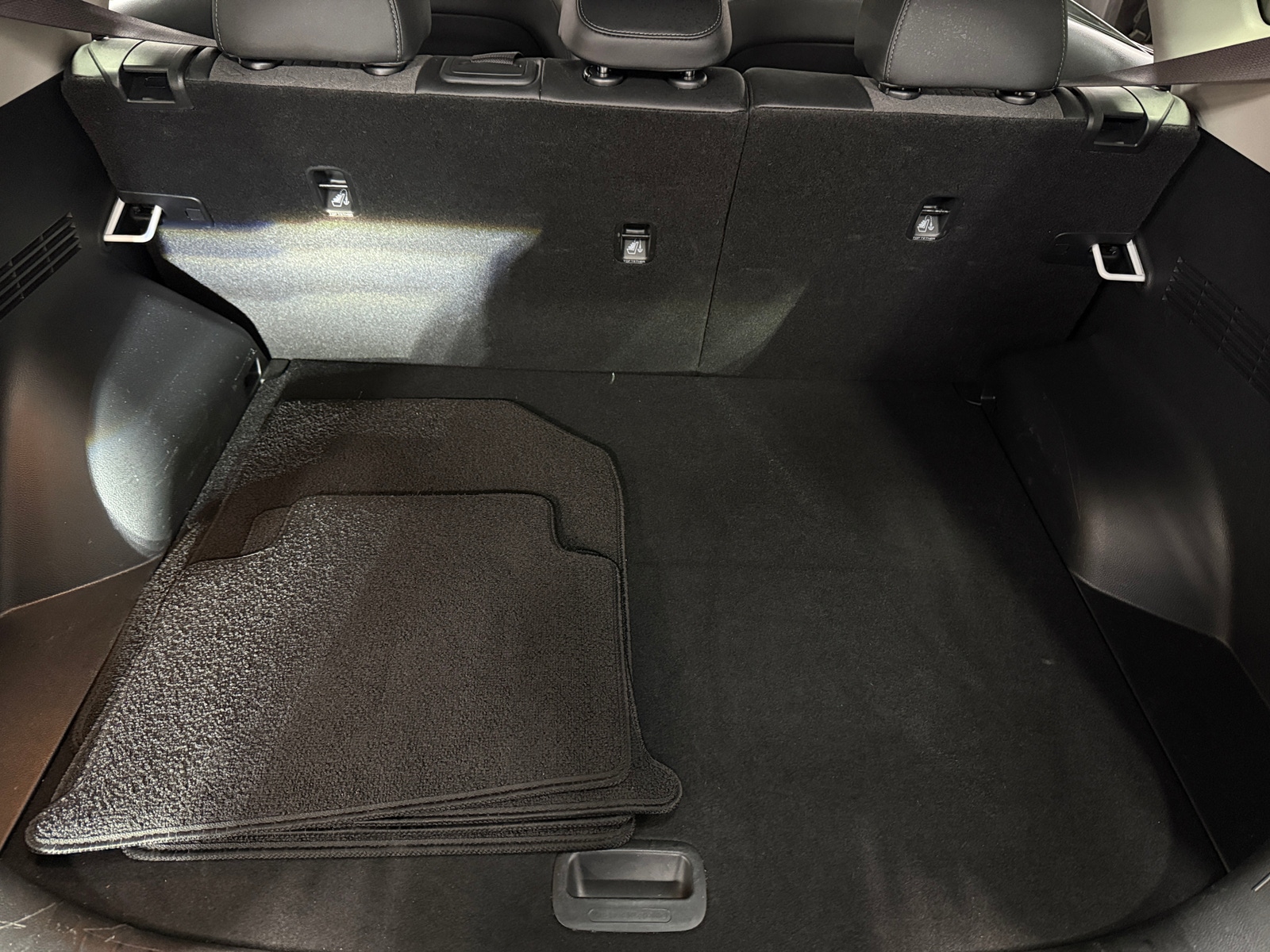 Thumbnail: 2025 Kia Seltos - 7