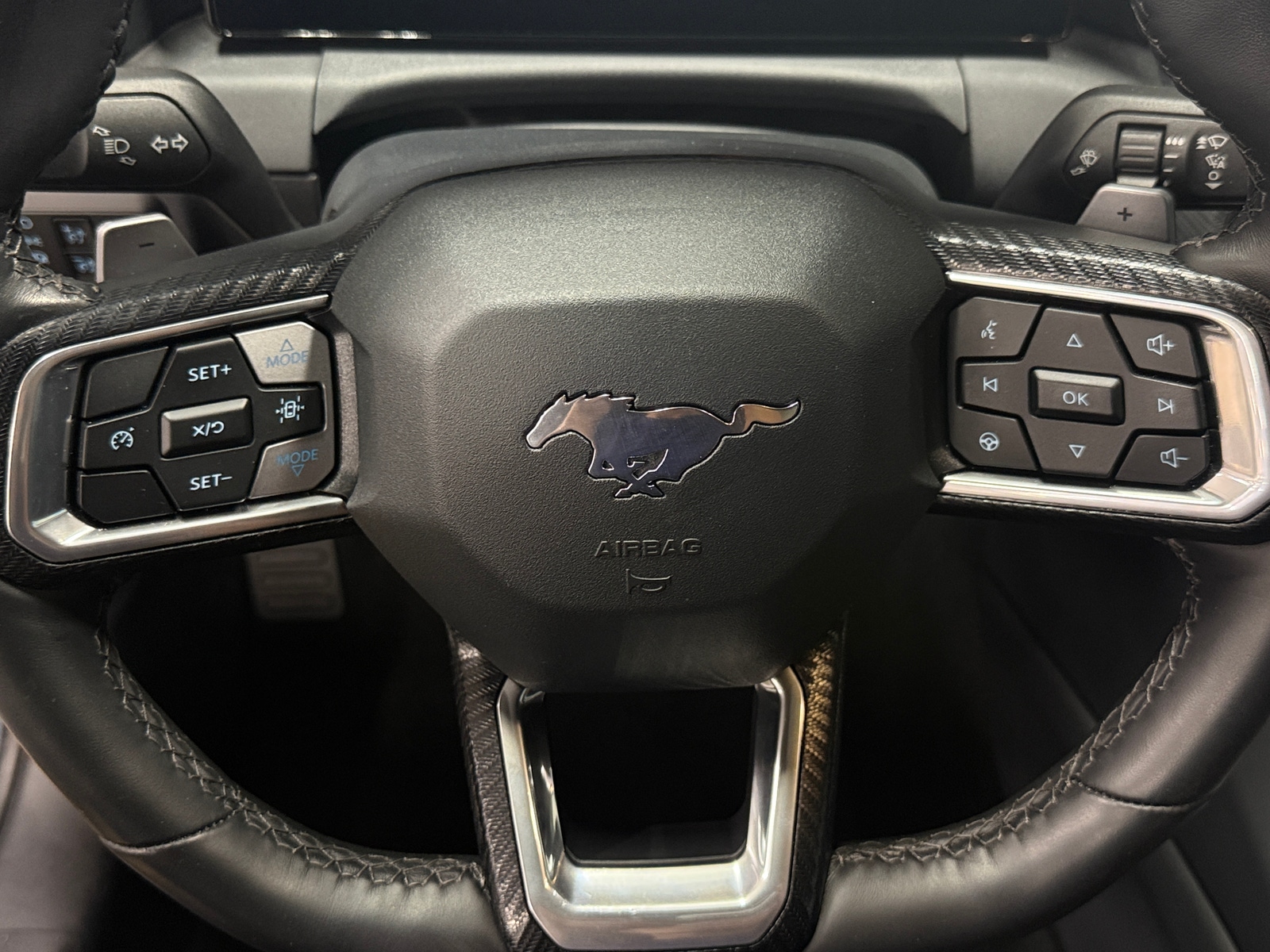 Thumbnail: 2025 Ford Mustang - 4