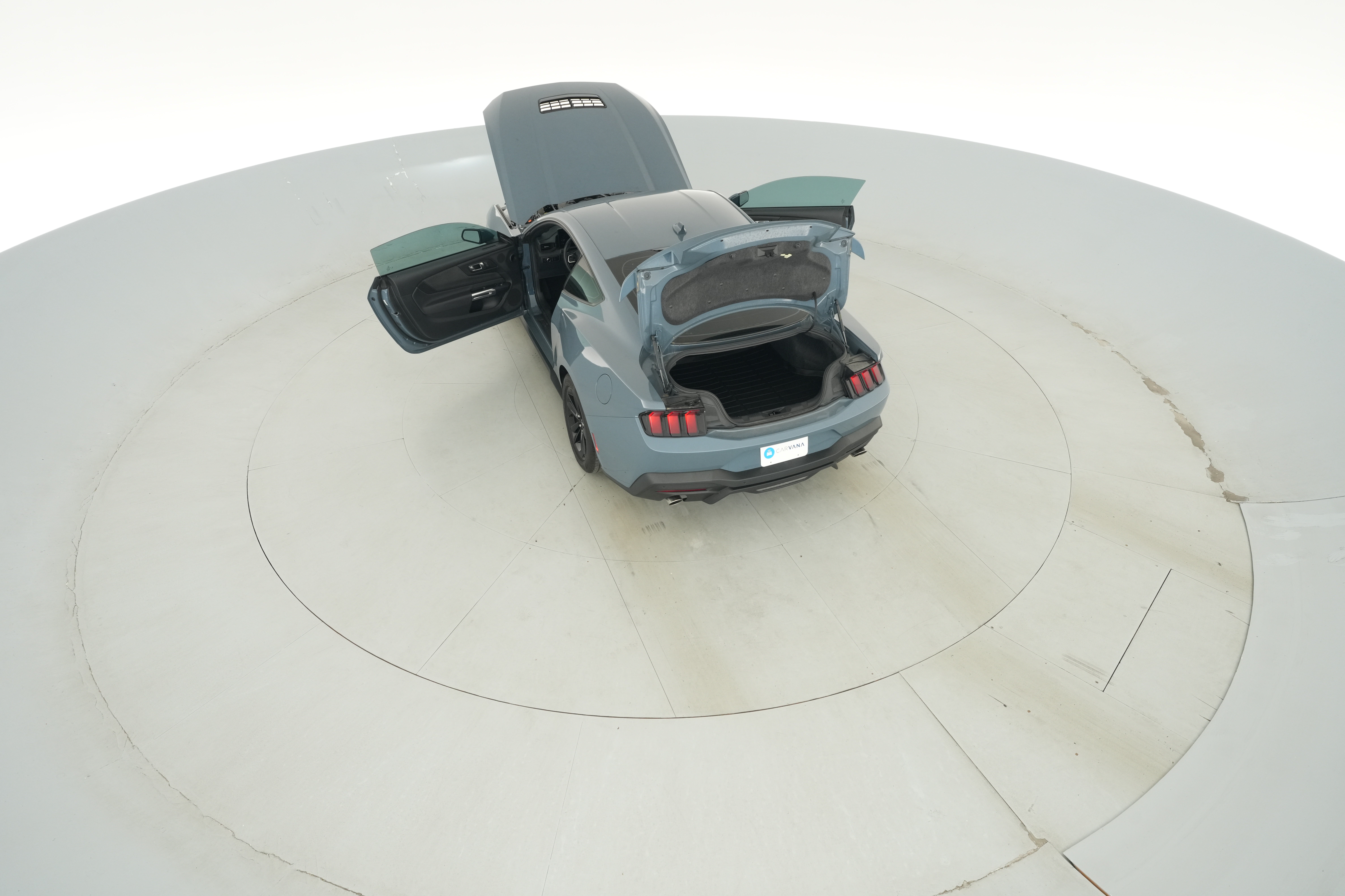 2025 Ford Mustang GT - Photo 21