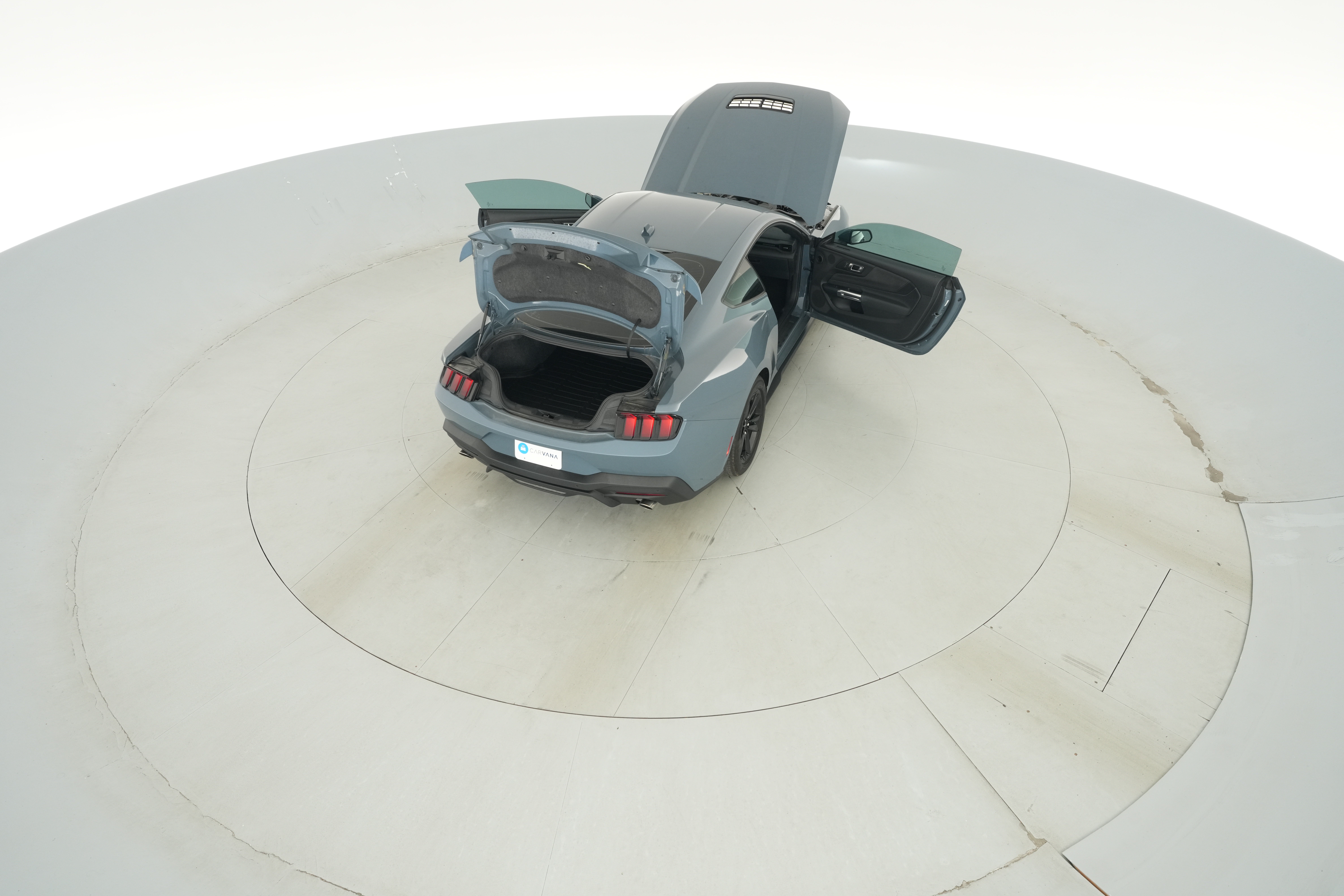 2025 Ford Mustang GT - Photo 23