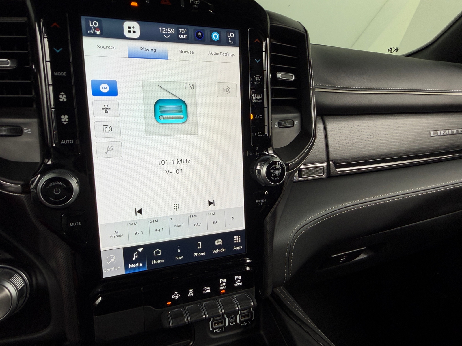 Thumbnail: 2023 RAM 1500 - 3