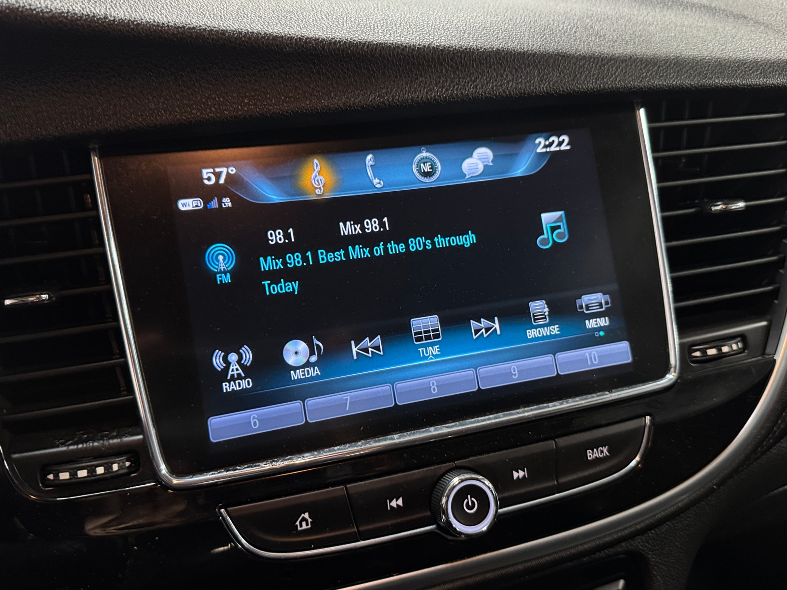 Thumbnail: 2021 Buick Encore - 3