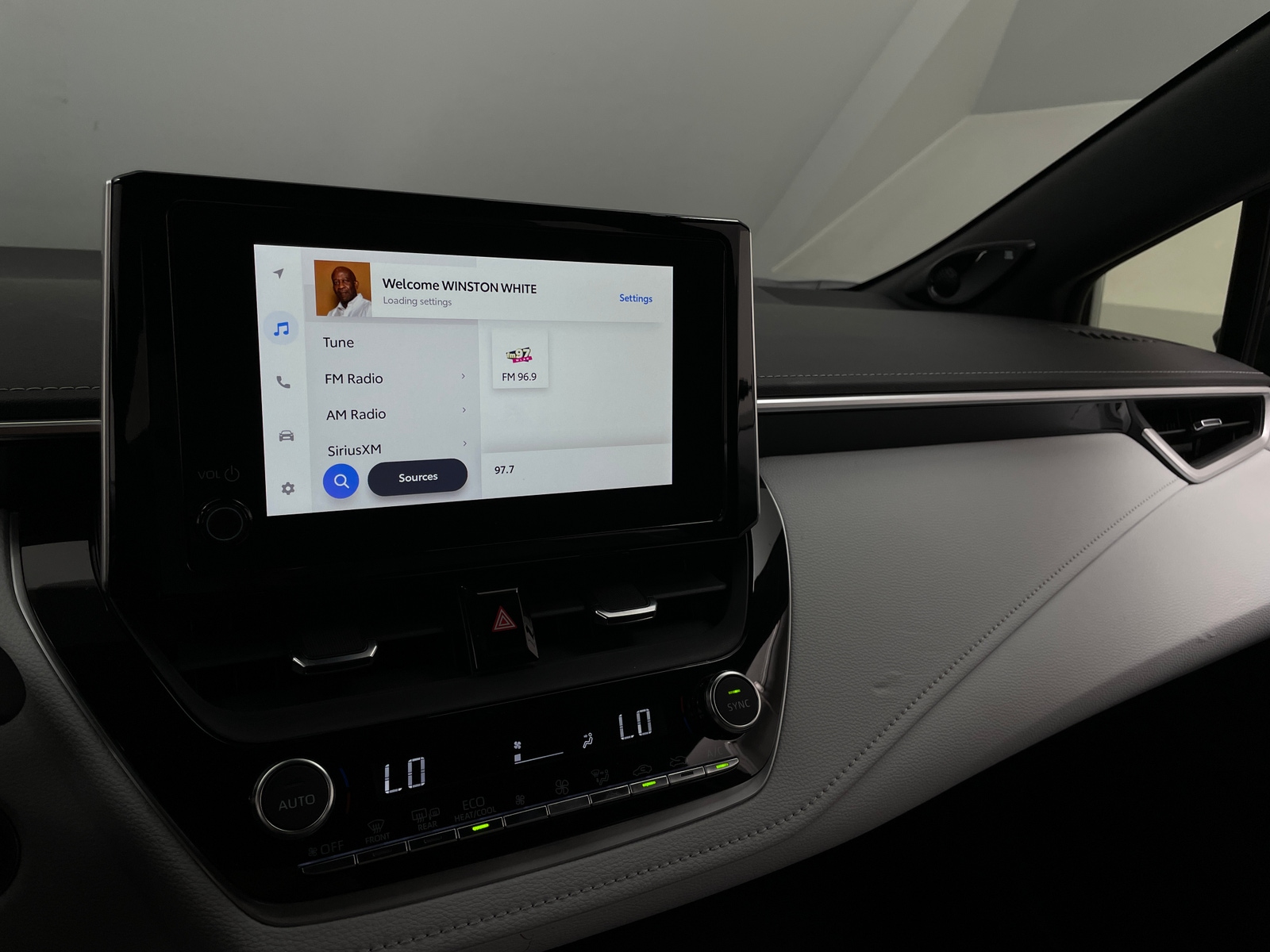 Thumbnail: 2025 Toyota Corolla - 4
