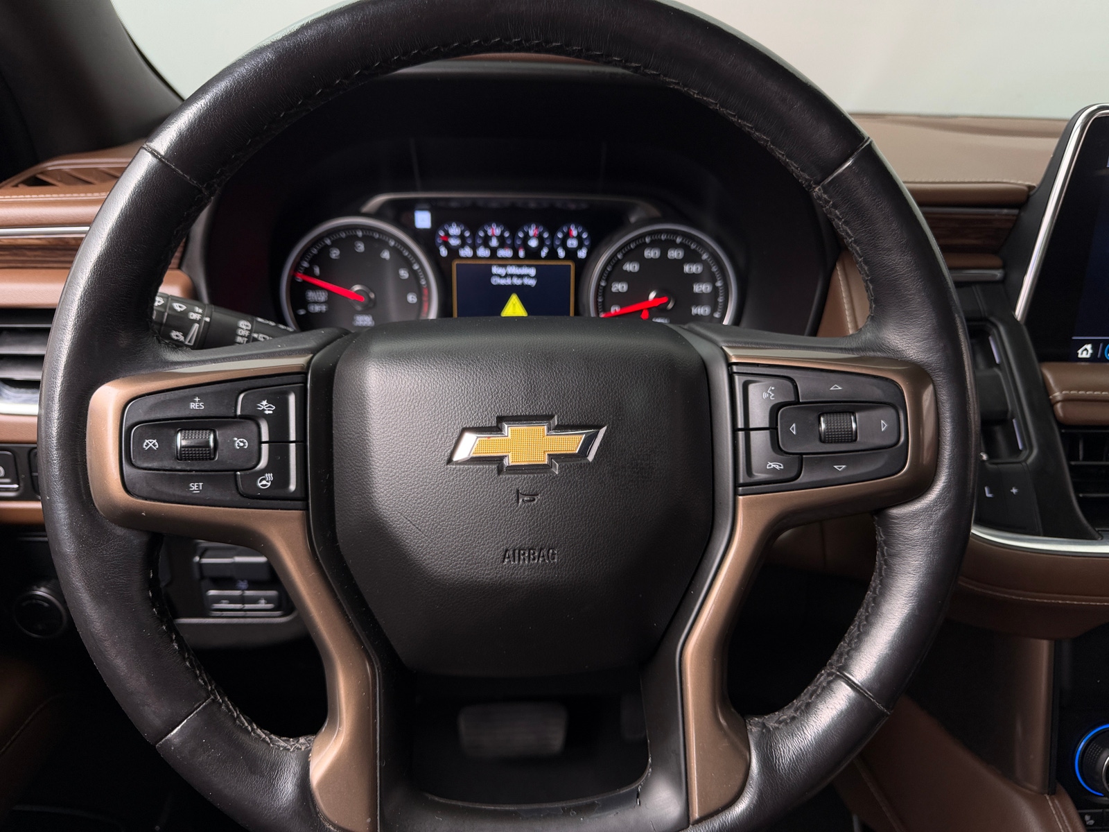 Thumbnail: 2021 Chevrolet Tahoe - 4