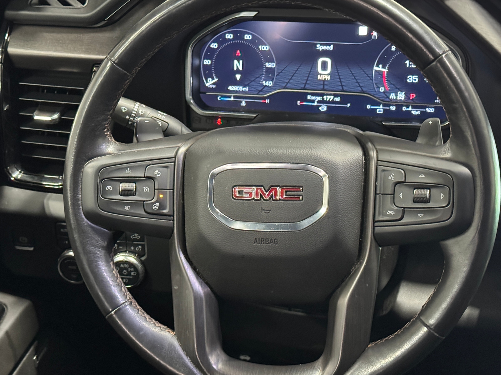 Thumbnail: 2022 GMC Sierra 1500 - 4