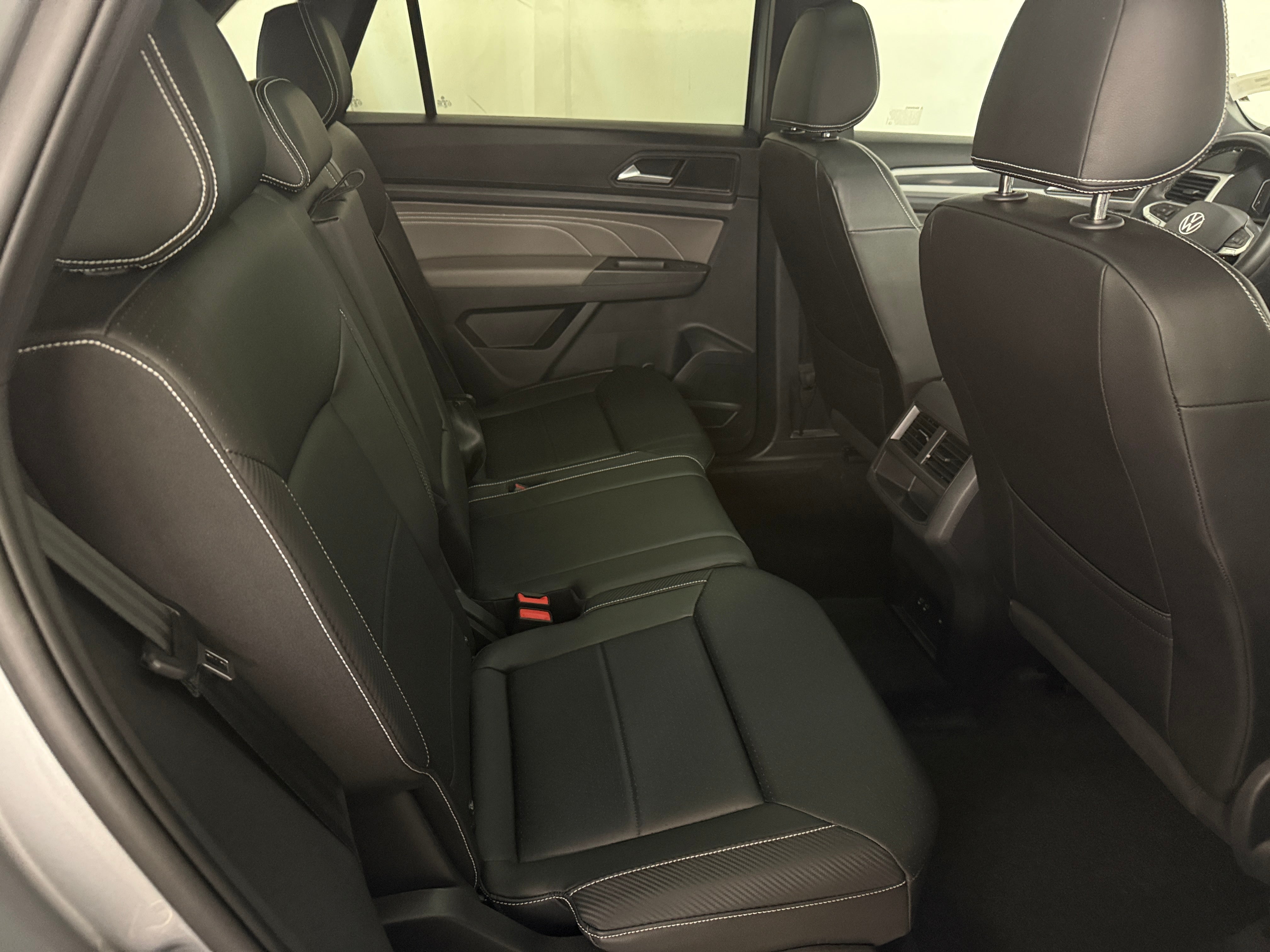 2023 Volkswagen Atlas Cross Sport