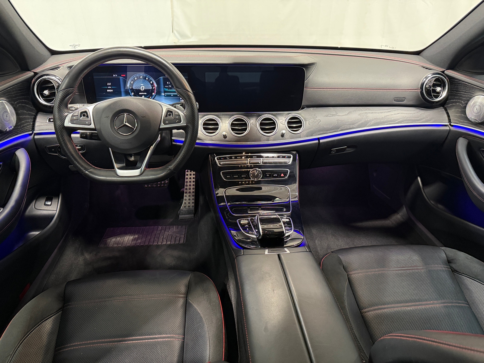 Thumbnail: 2017 Mercedes-Benz E-Class - 2