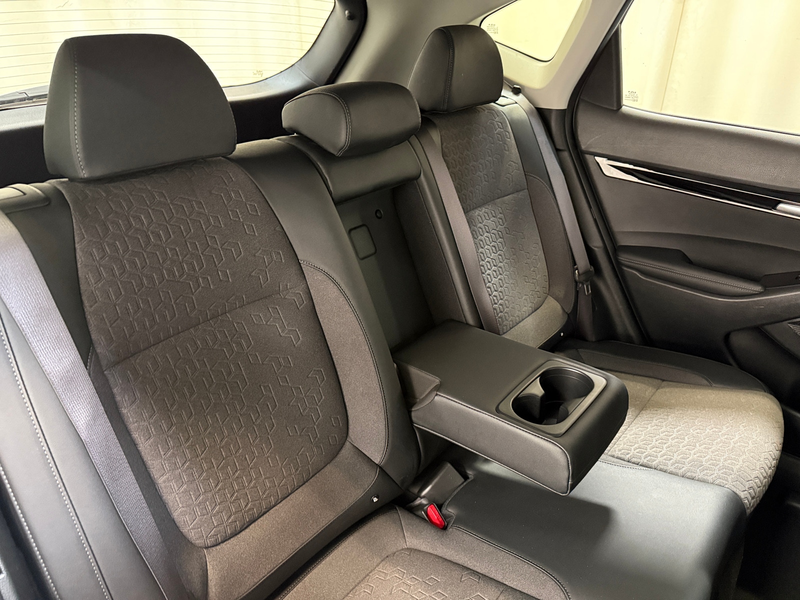 Thumbnail: 2025 Kia Seltos - 6