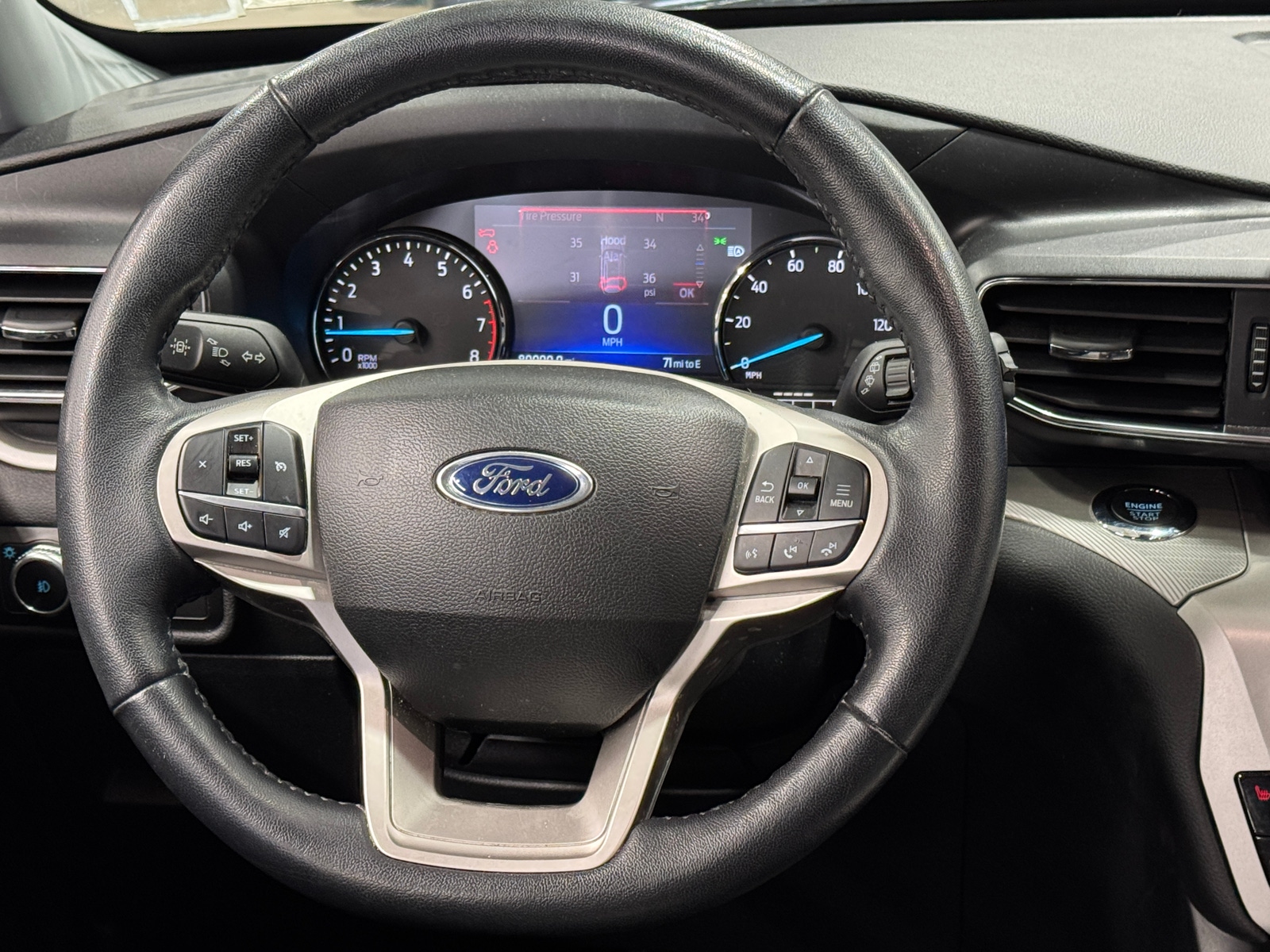 Thumbnail: 2022 Ford Explorer - 4