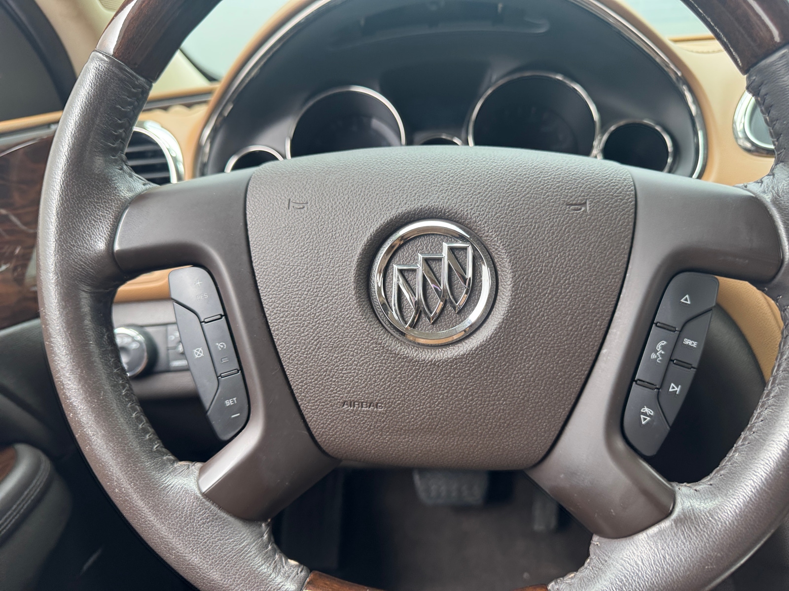 Thumbnail: 2014 Buick Enclave - 4