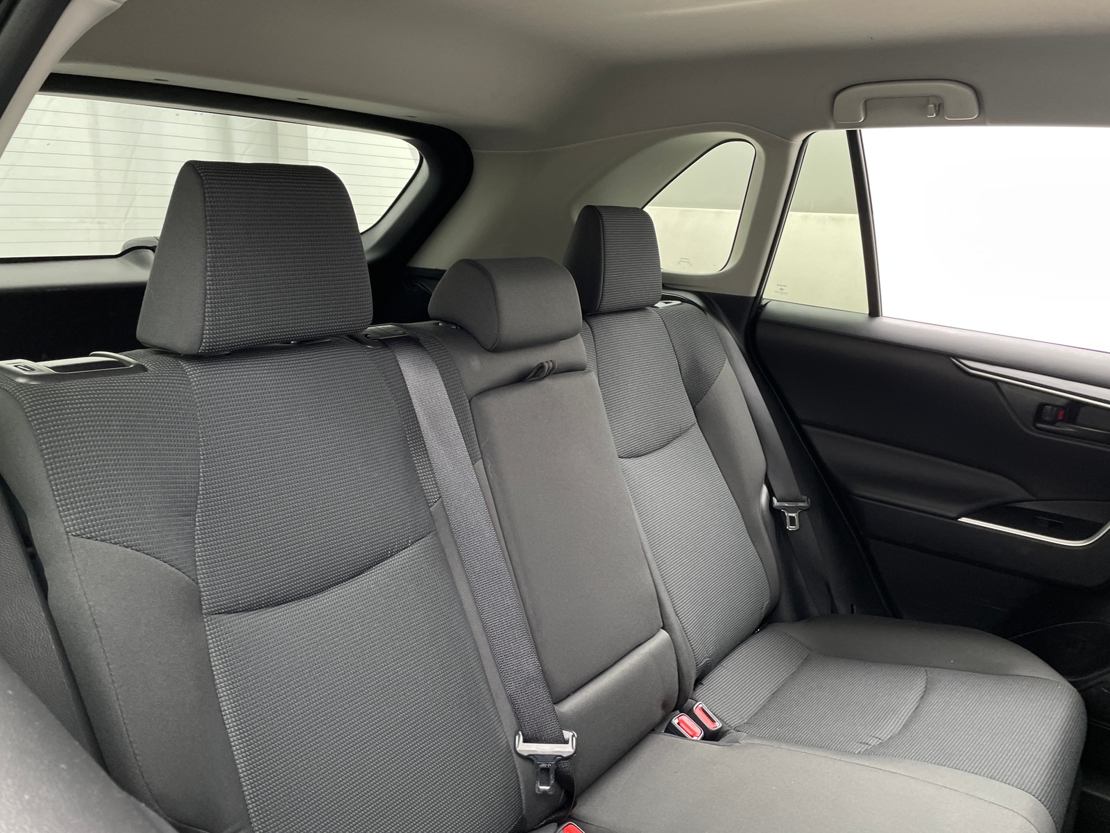 Thumbnail: 2025 Toyota RAV4 - 6