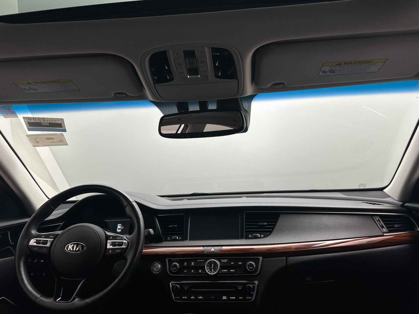 Thumbnail: 2018 Kia Cadenza - 2