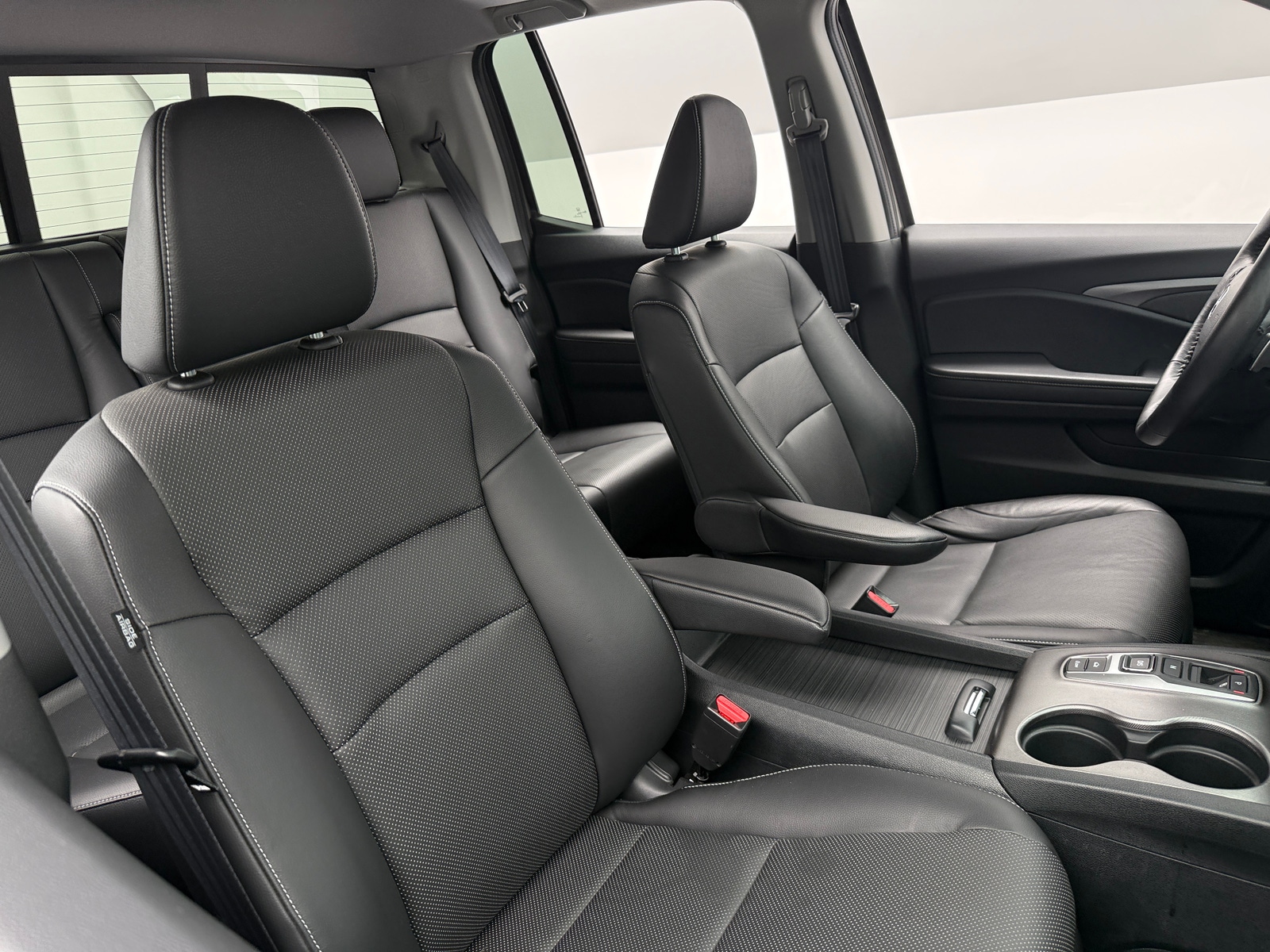 Thumbnail: 2022 Honda Ridgeline - 2