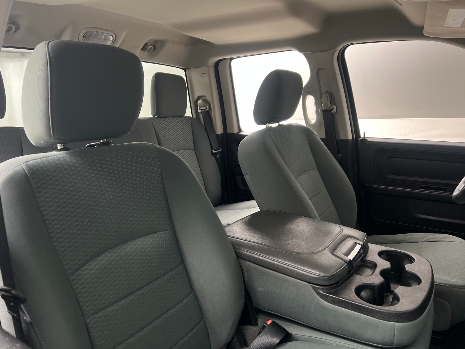 Thumbnail: 2019 RAM 1500 Classic - 2