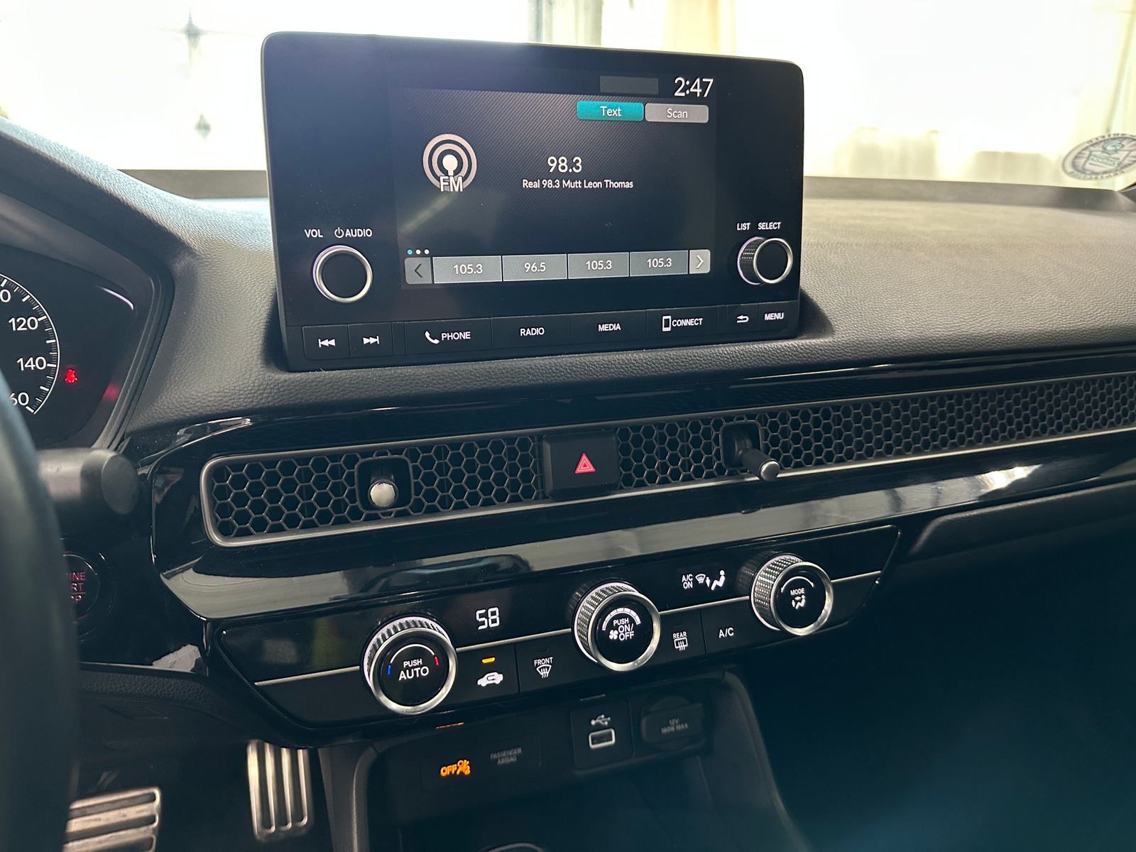 Thumbnail: 2022 Honda Civic - 4