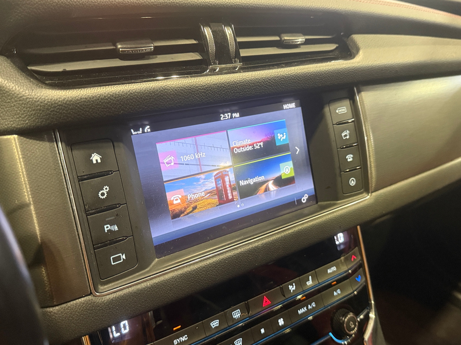 Thumbnail: 2016 Jaguar XF - 3