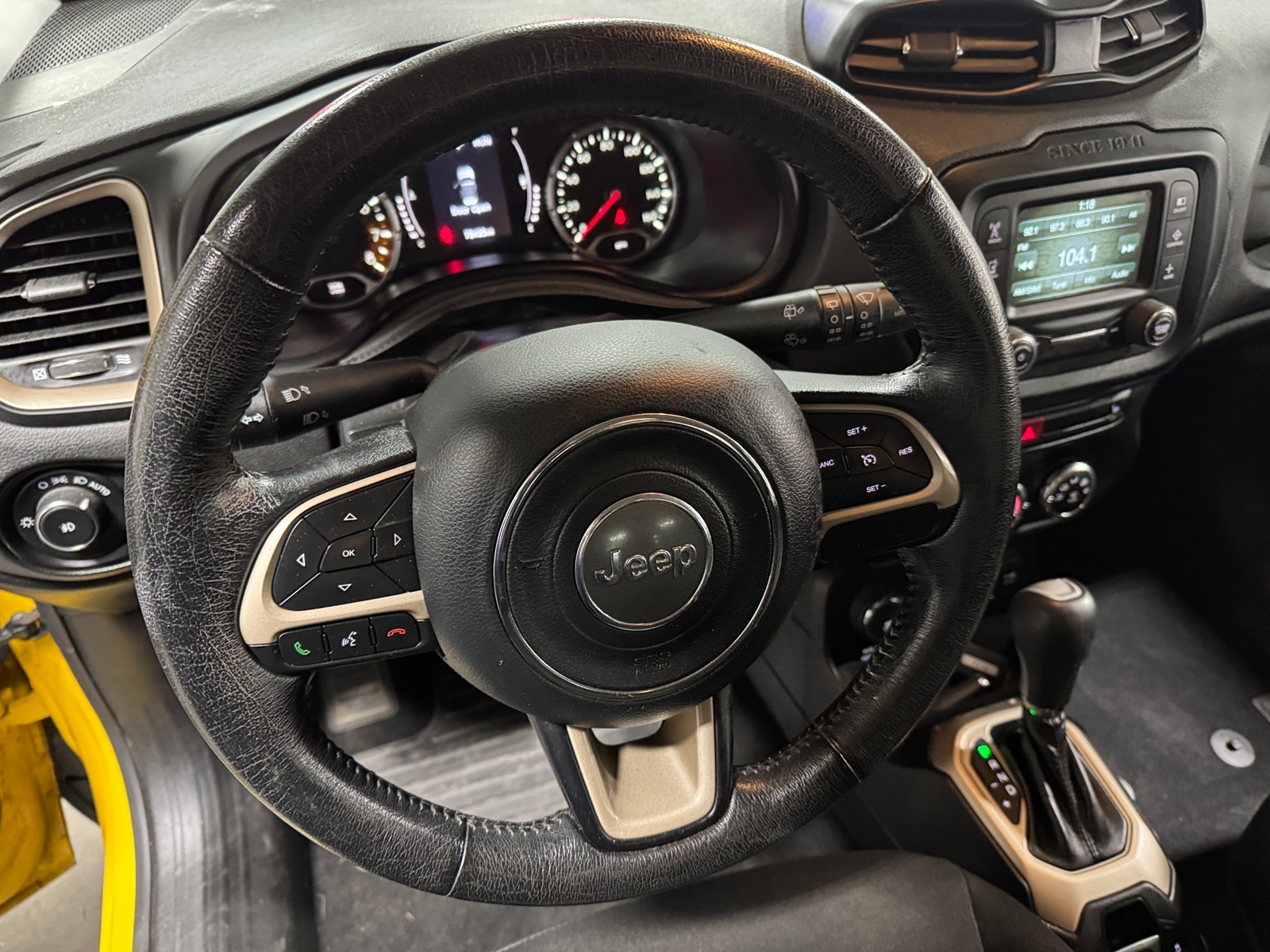 Thumbnail: 2015 Jeep Renegade - 5